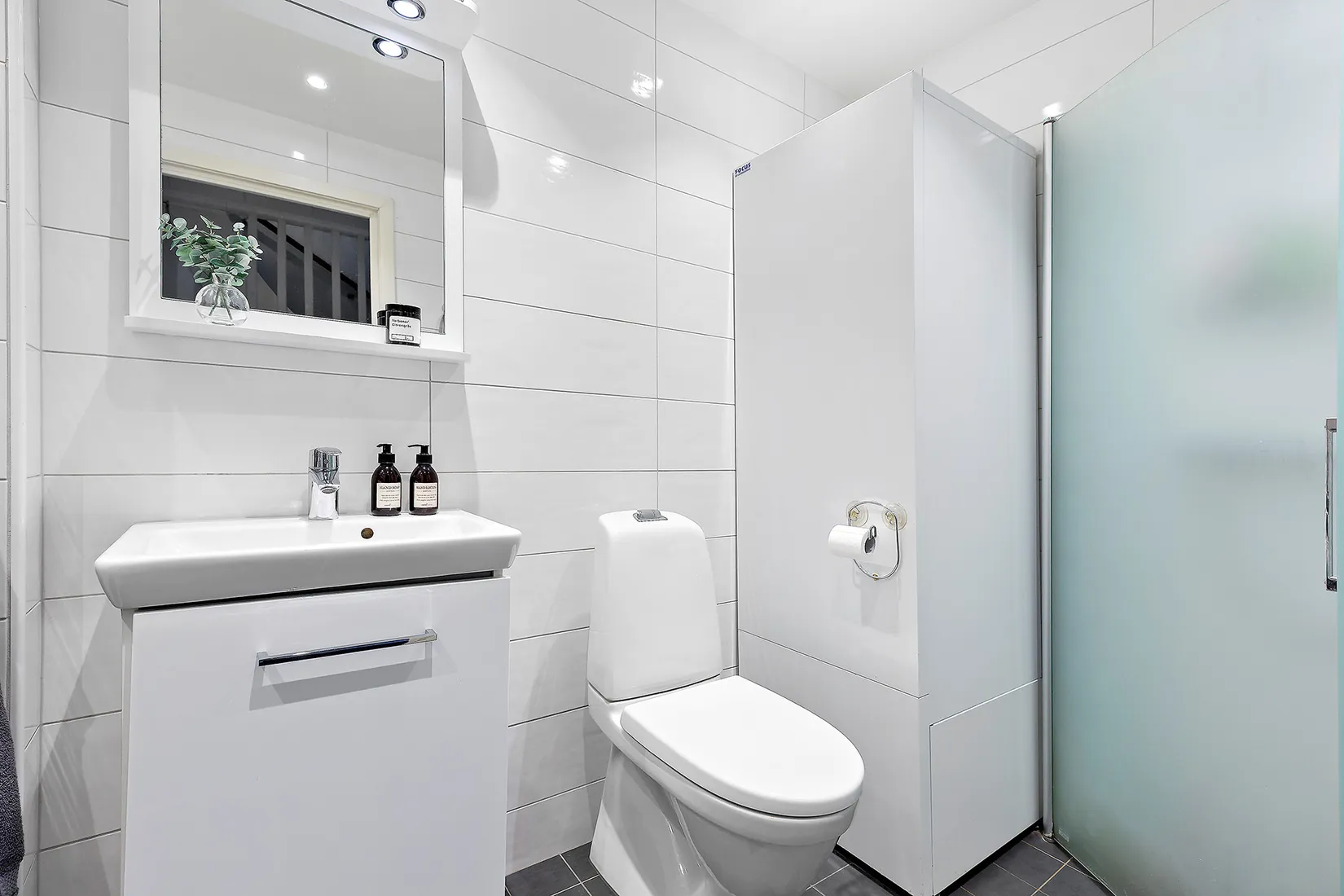 Radhus, Fajansstigen 52, Brunna, Upplands-Bro