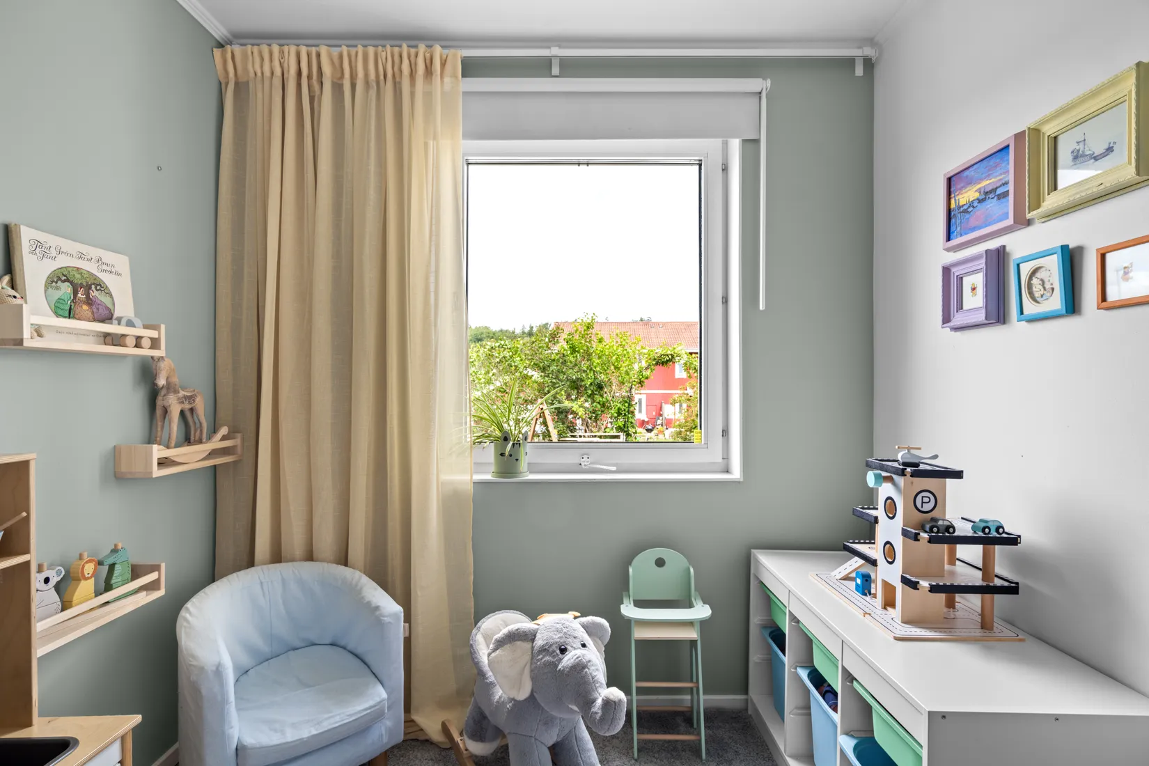 Radhus, Stora Lundbyvägen 21, Nynäshamn Norra Sorunda, Nynäshamn