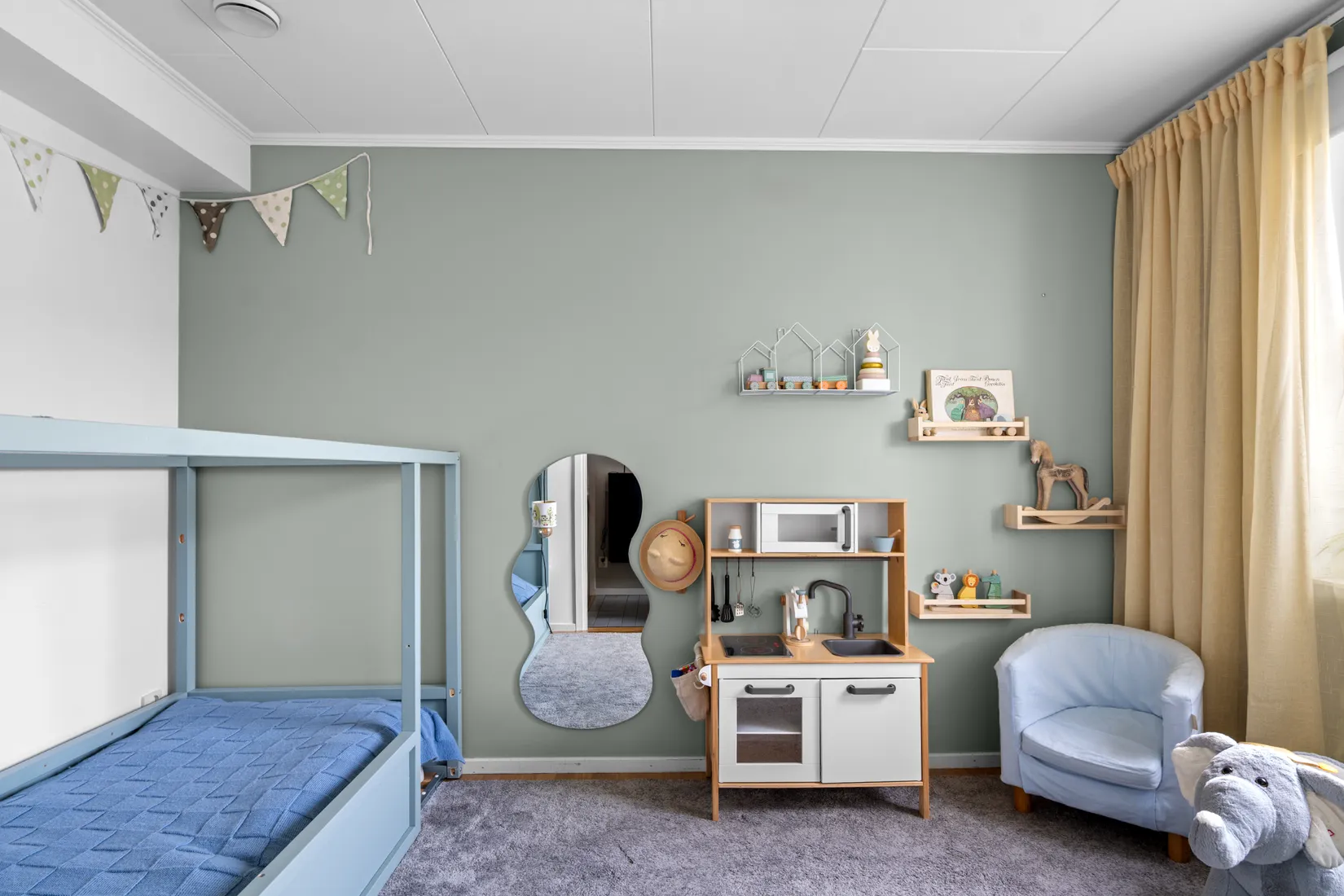 Radhus, Stora Lundbyvägen 21, Nynäshamn Norra Sorunda, Nynäshamn