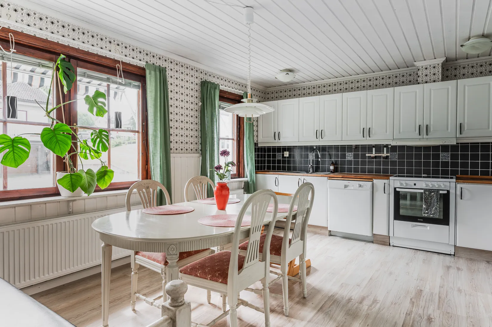 Villa, Fysikvägen 27, Bredbyn, Örnsköldsvik