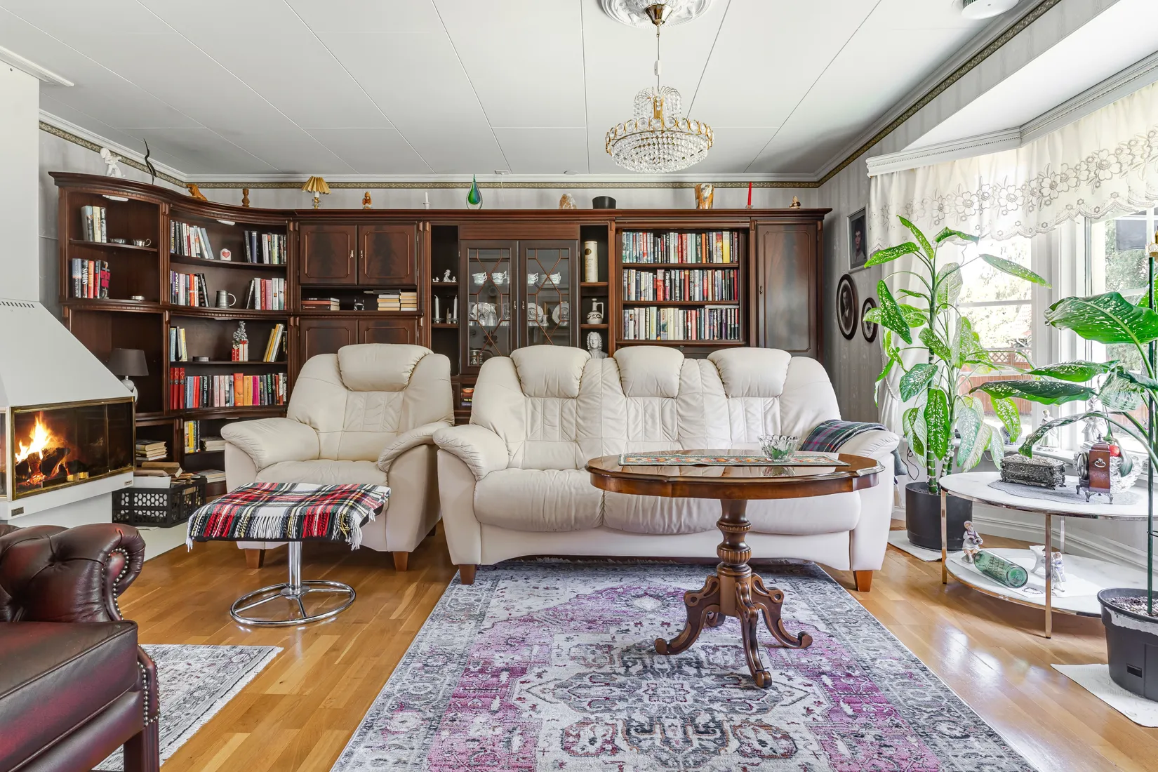 Villa, Hagviksvägen 9, Hagviken, Håbo