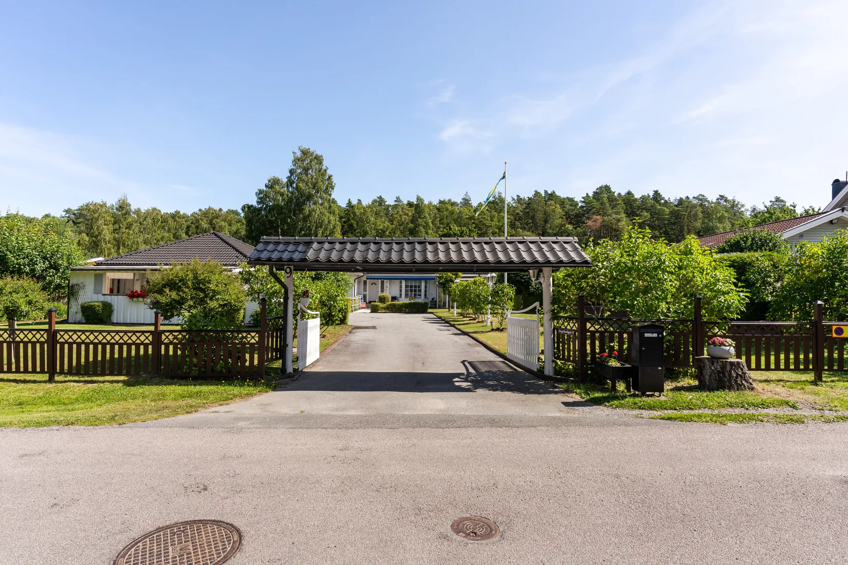 Villa, Hagviksvägen 9, Hagviken, Håbo