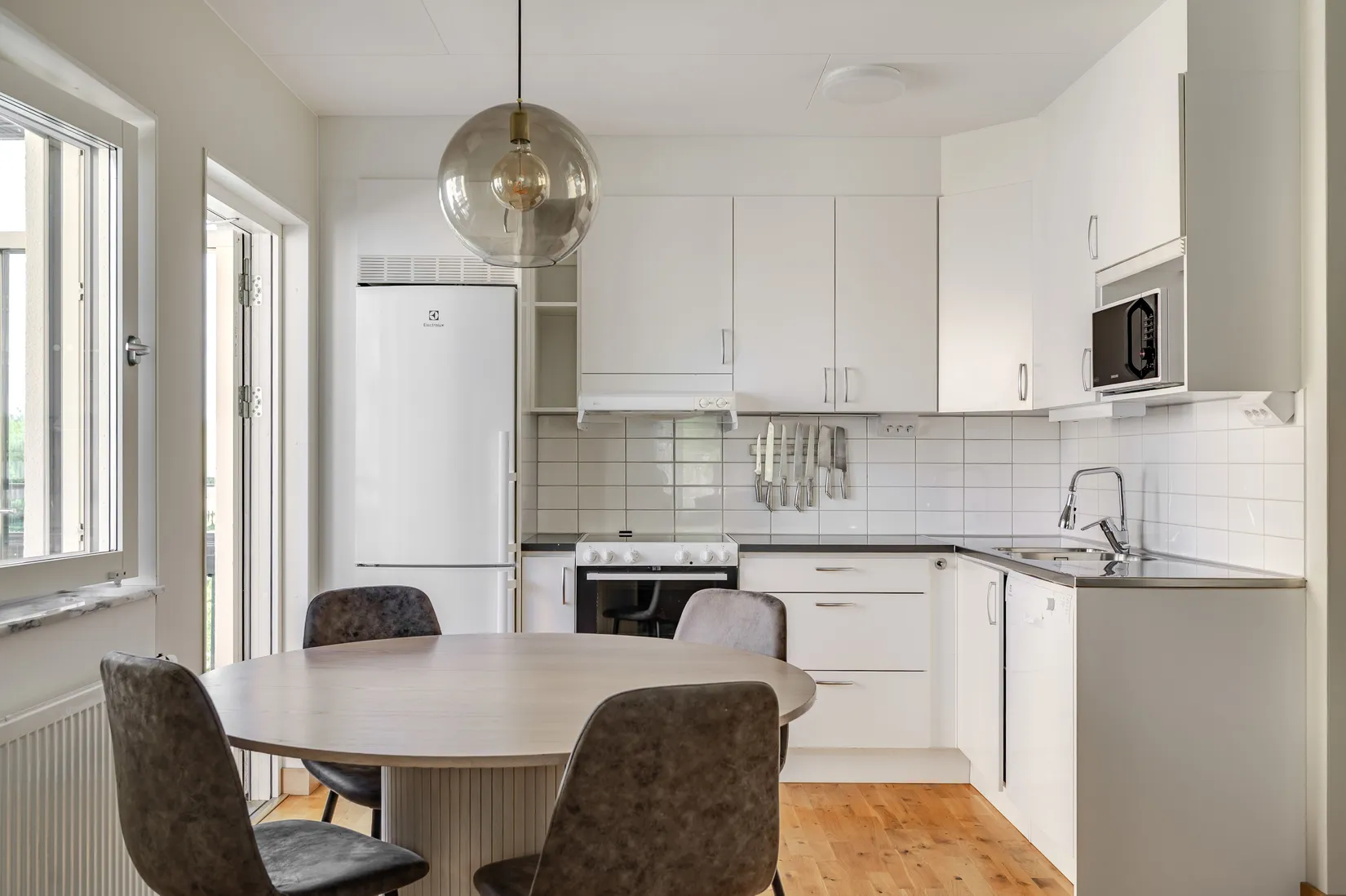 Bostadsrätt, Småbrukets backe 14, Visättra, Huddinge