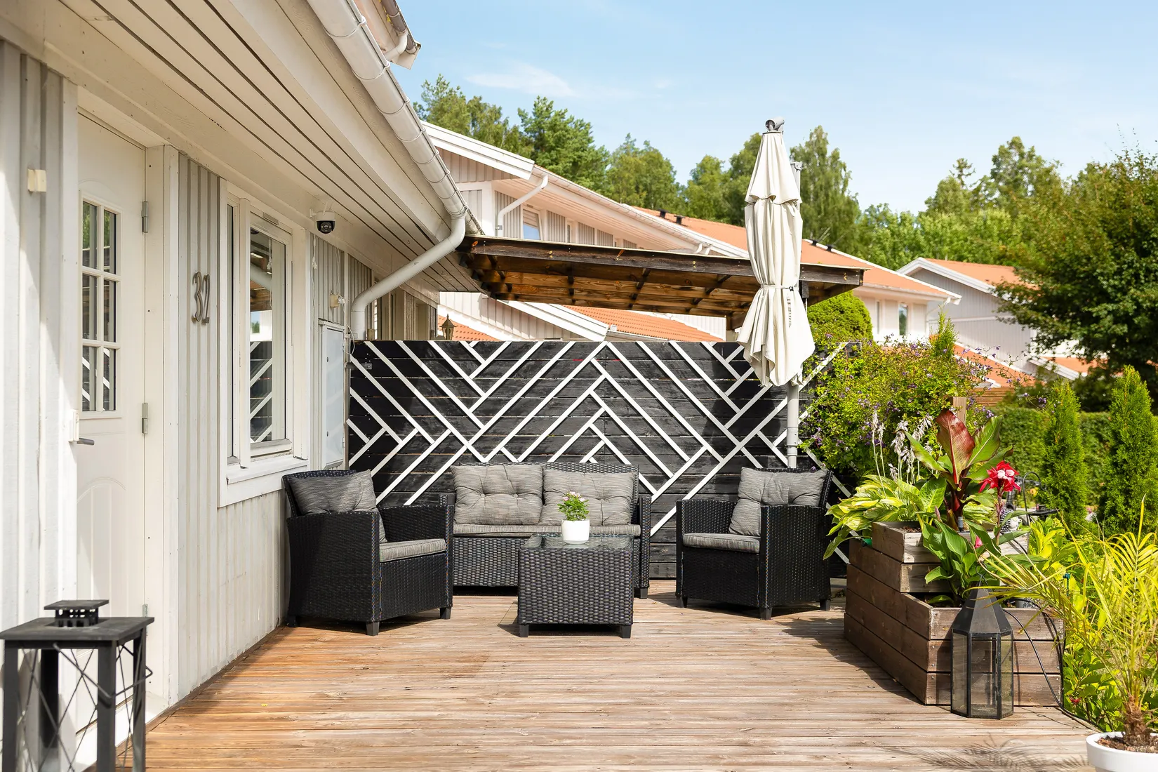 Radhus, Granitvägen 32, Bålsta Skörby, Bålsta, Håbo