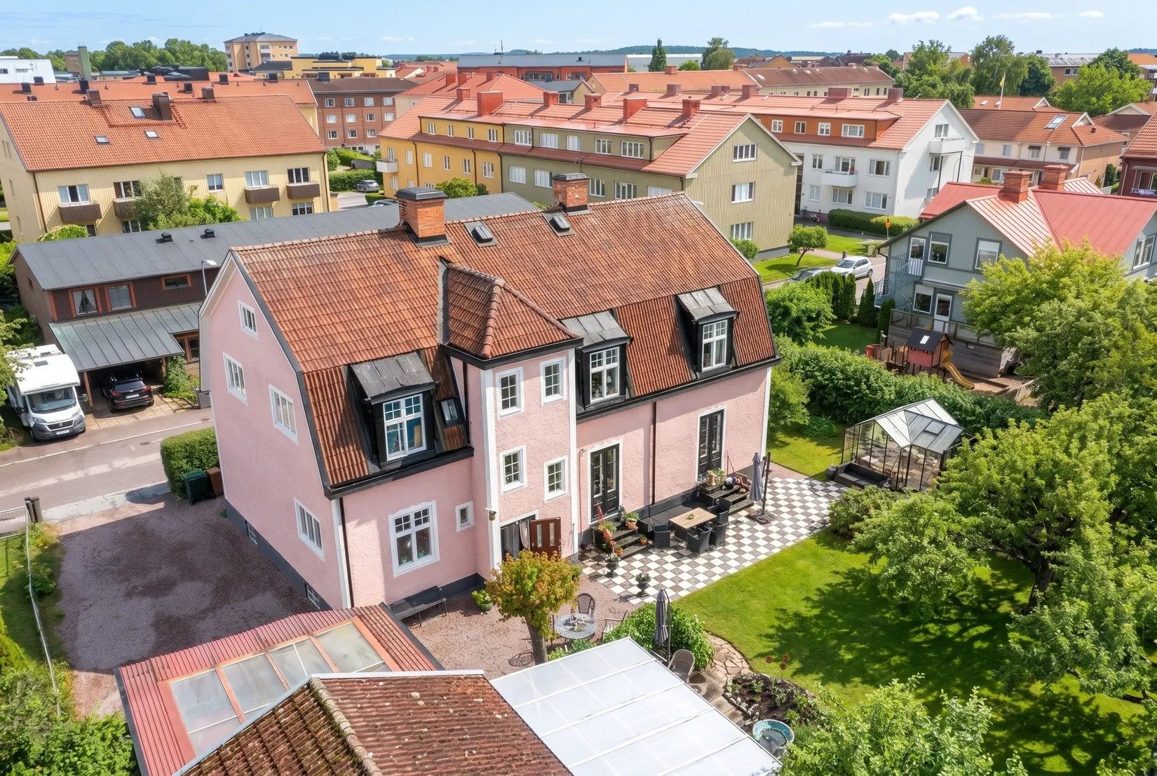 Villa, Katrinelundsvägen 15, Karlsdal, Västerås