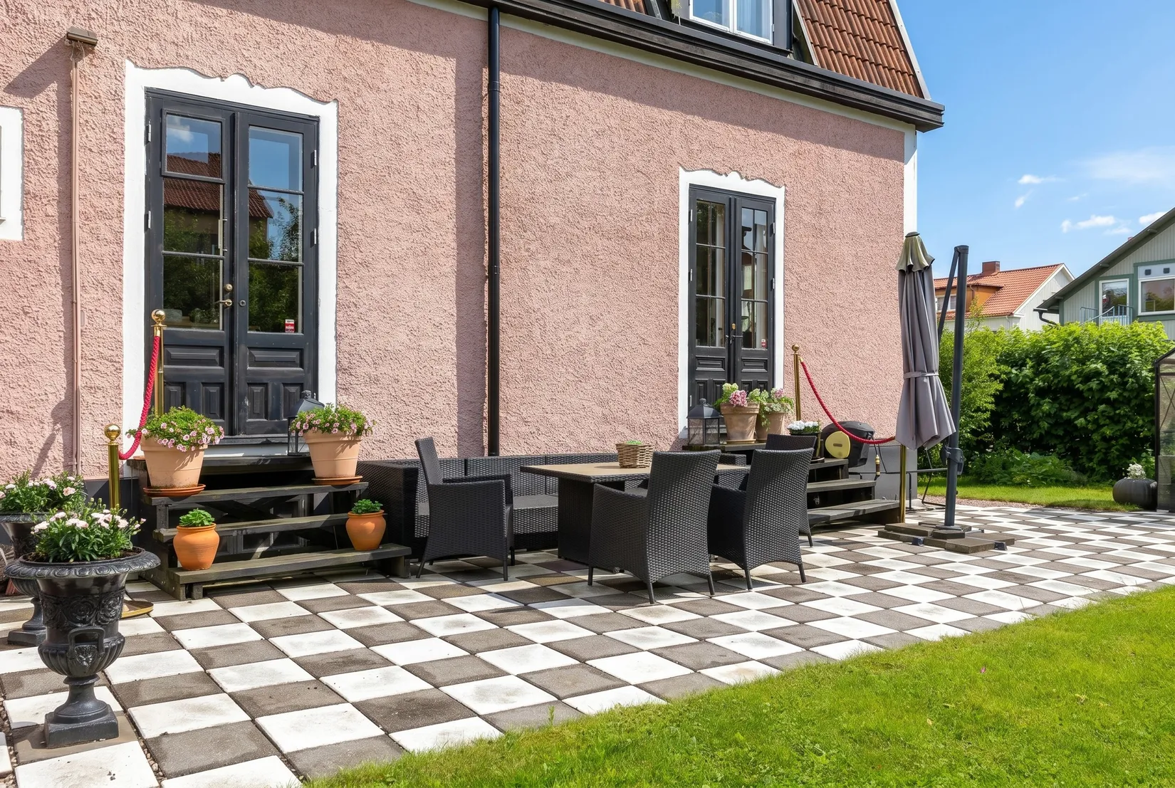 Villa, Katrinelundsvägen 15, Karlsdal, Västerås