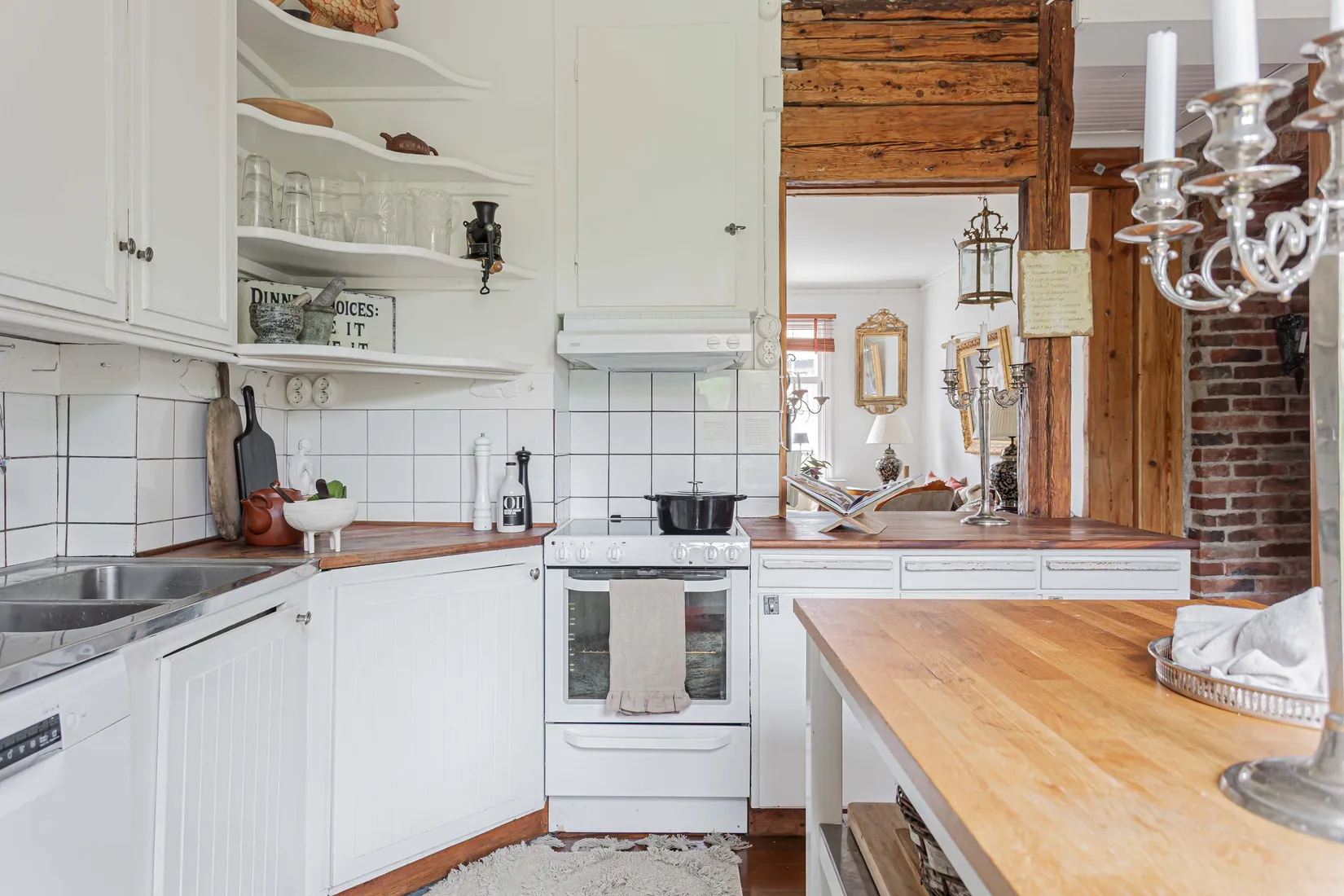Villa, Katrinelundsvägen 15, Karlsdal, Västerås