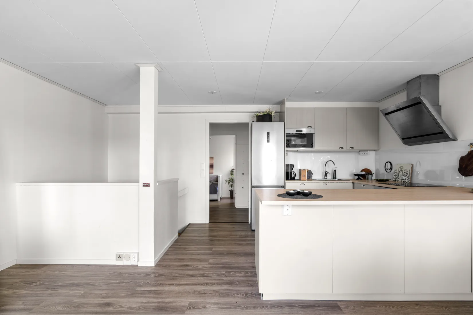 Radhus, Glädjegången 42, Trollbäcken, Tyresö