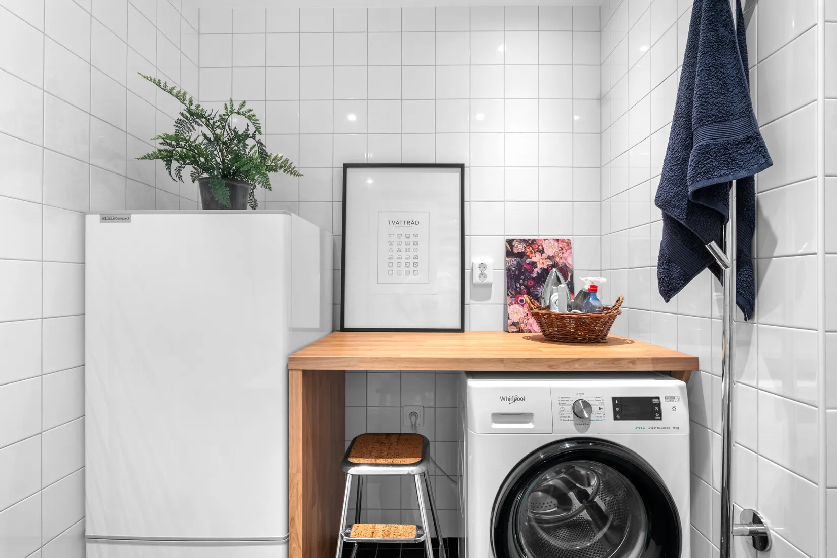 Radhus, Glädjegången 42, Trollbäcken, Tyresö