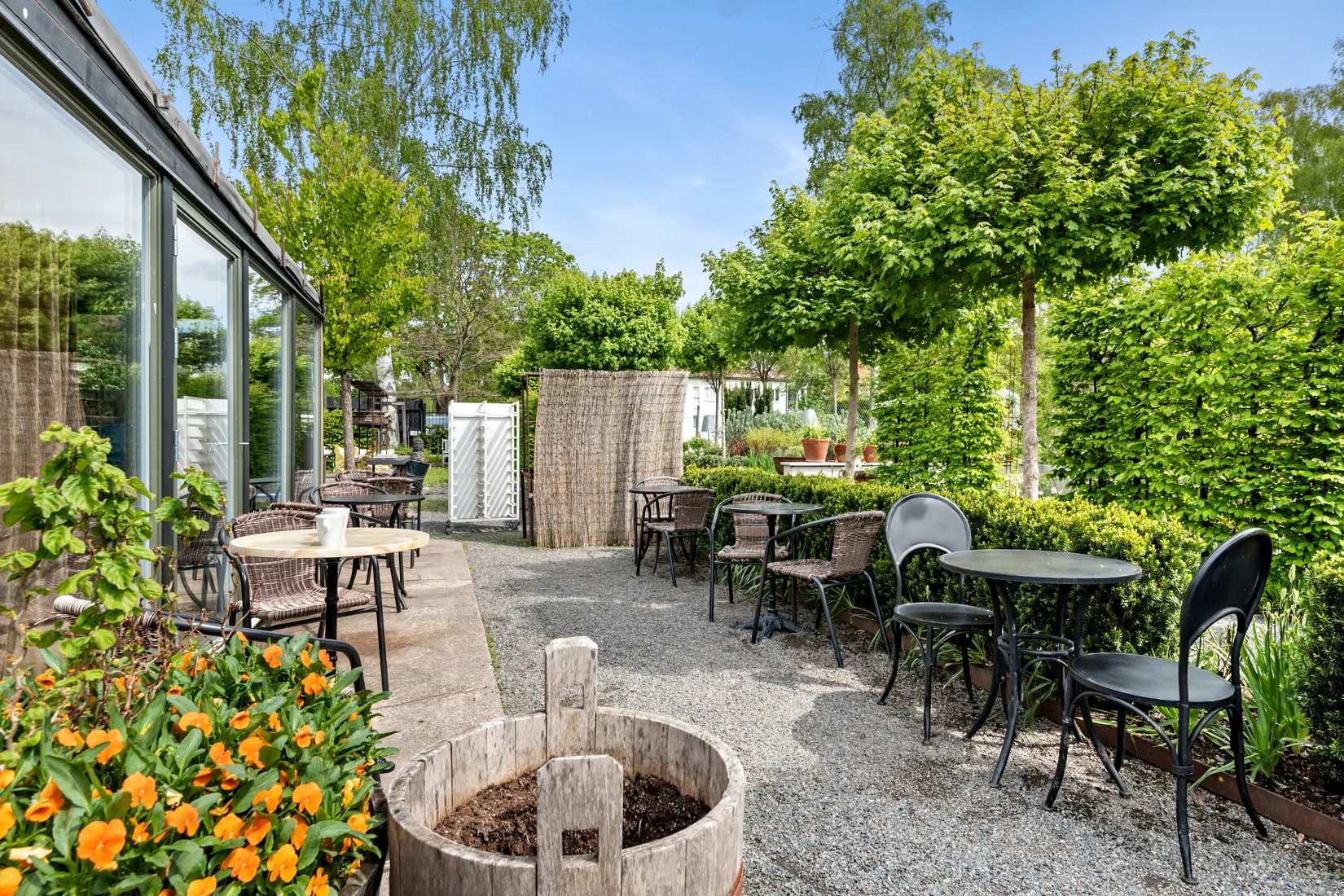 Radhus, Glädjegången 42, Trollbäcken, Tyresö