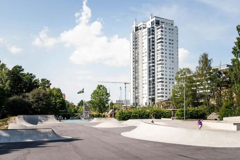 Radhus, Glädjegången 42, Trollbäcken, Tyresö