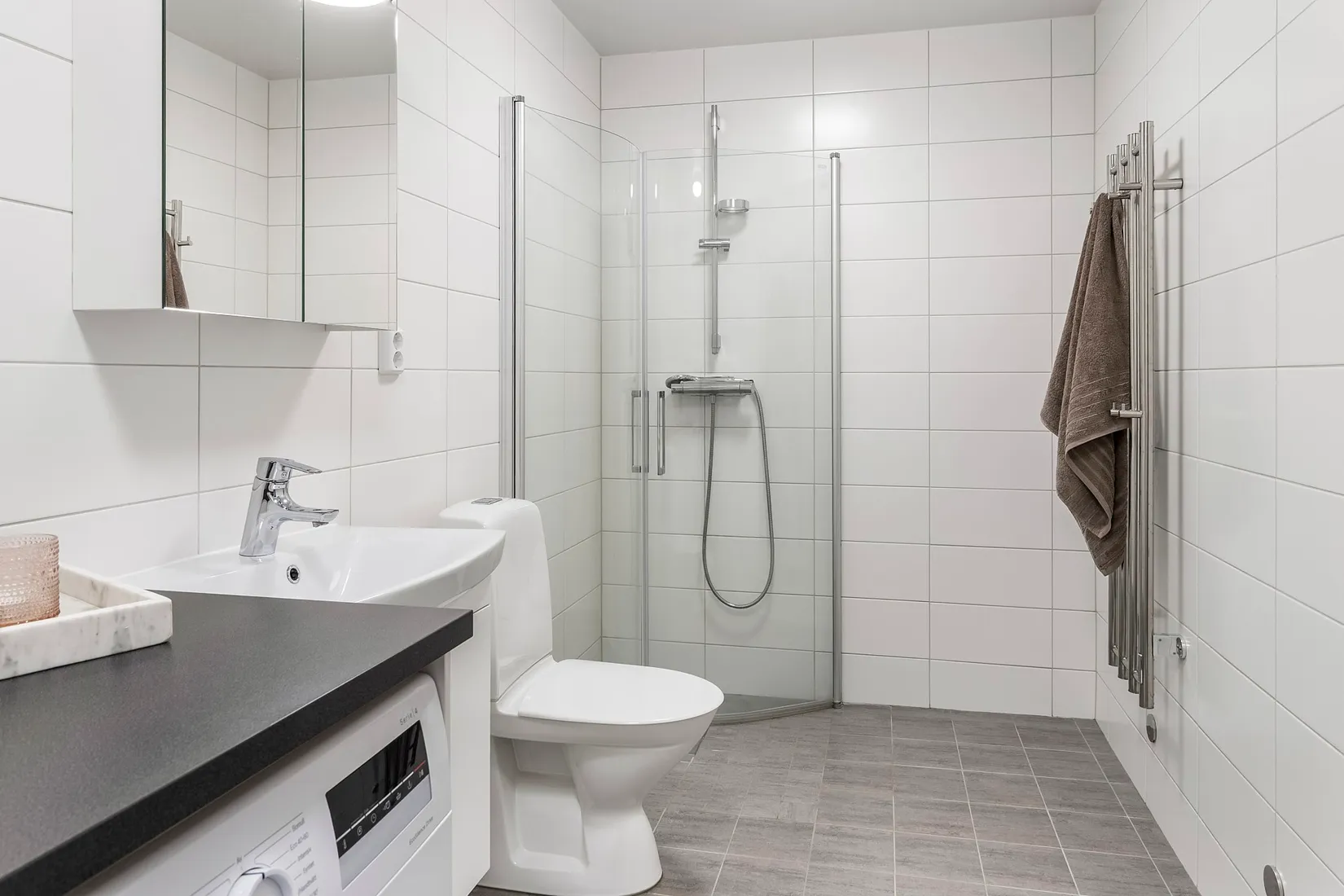 Bostadsrätt, Jordgubbsvägen 22C, Källtorp, Västerås