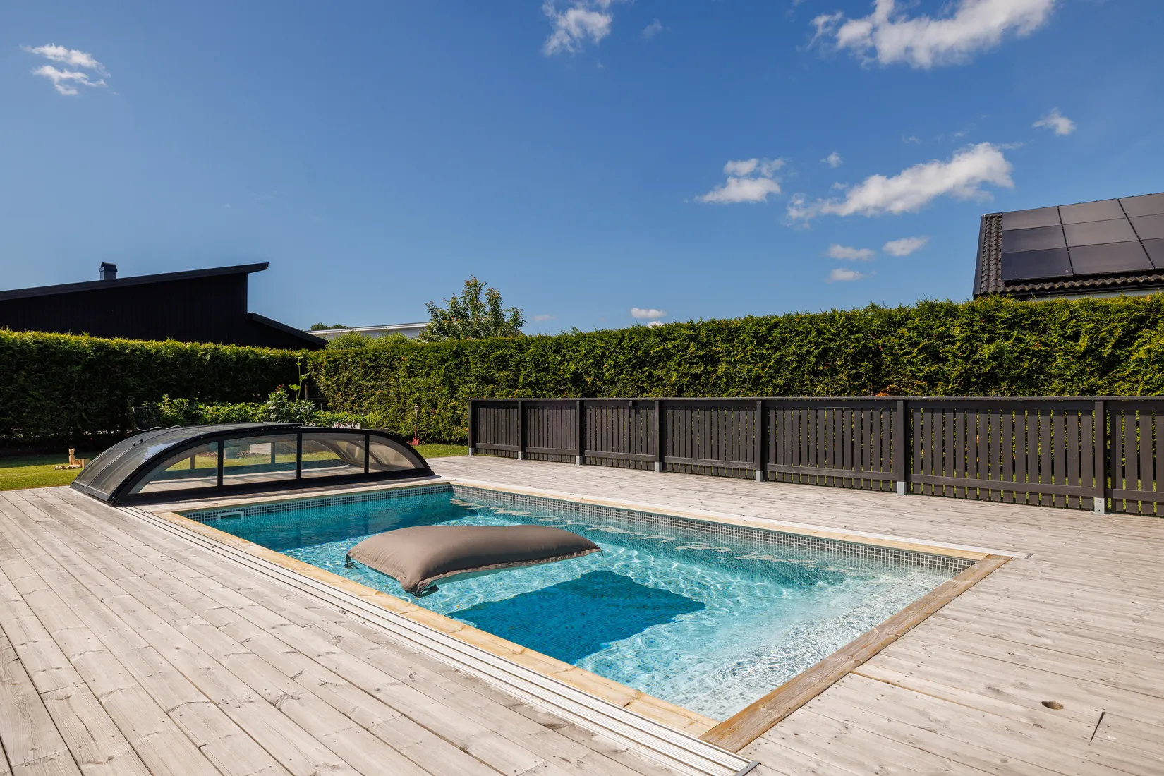 Villa, Albatrossgatan 9, Lanna, Lekeberg