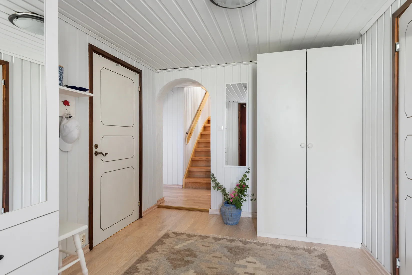 Villa, Helgavägen 14, Täby Kyrkby, Täby