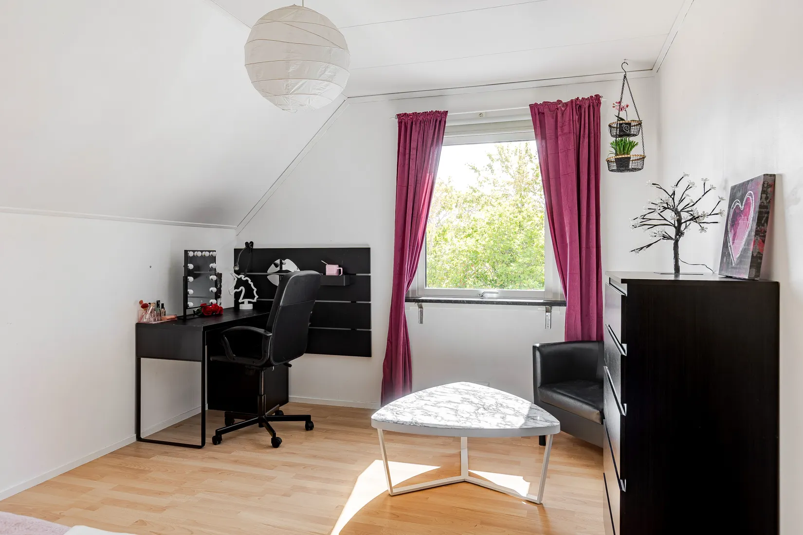 Villa, Ramparbolsvägen 11, Almunge, Uppsala