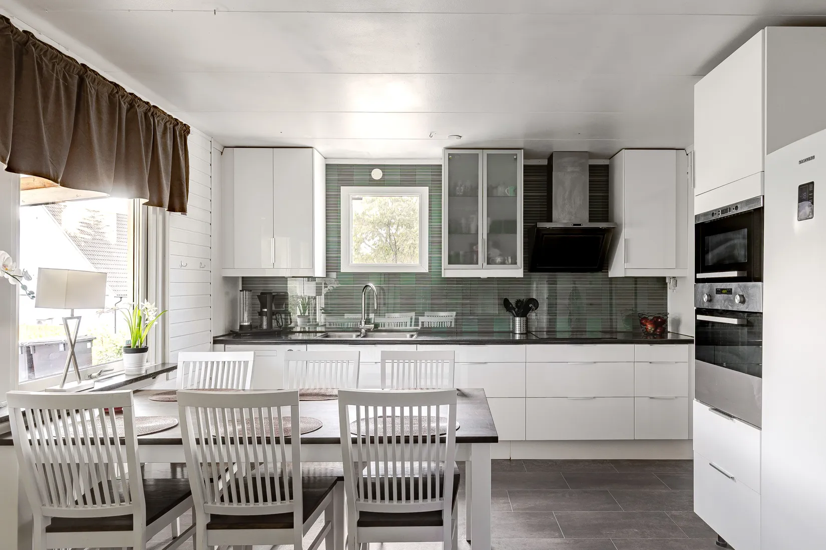 Villa, Ramparbolsvägen 11, Almunge, Uppsala