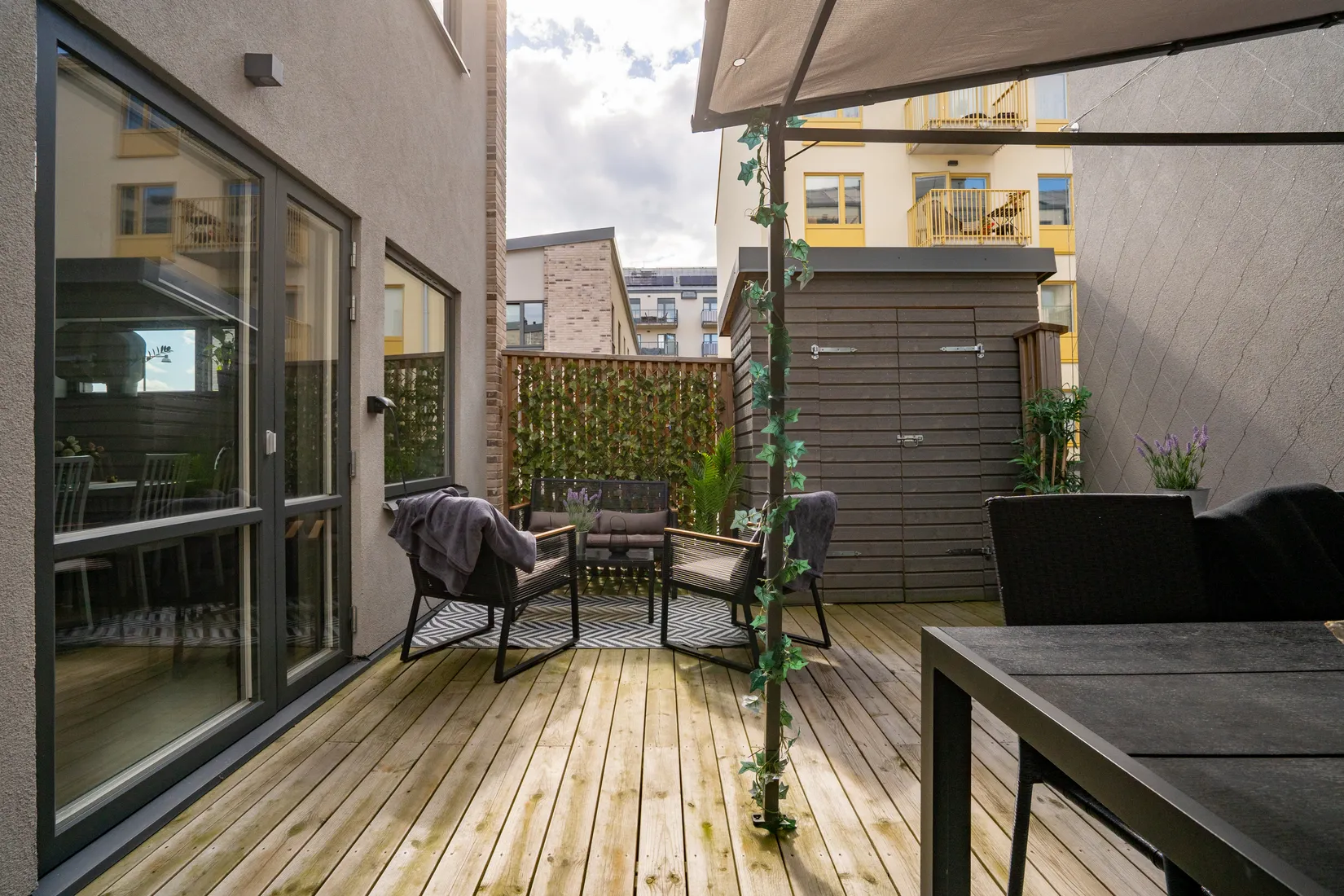 Radhus, Simborgarvägen 1E, Centralt, Österåker