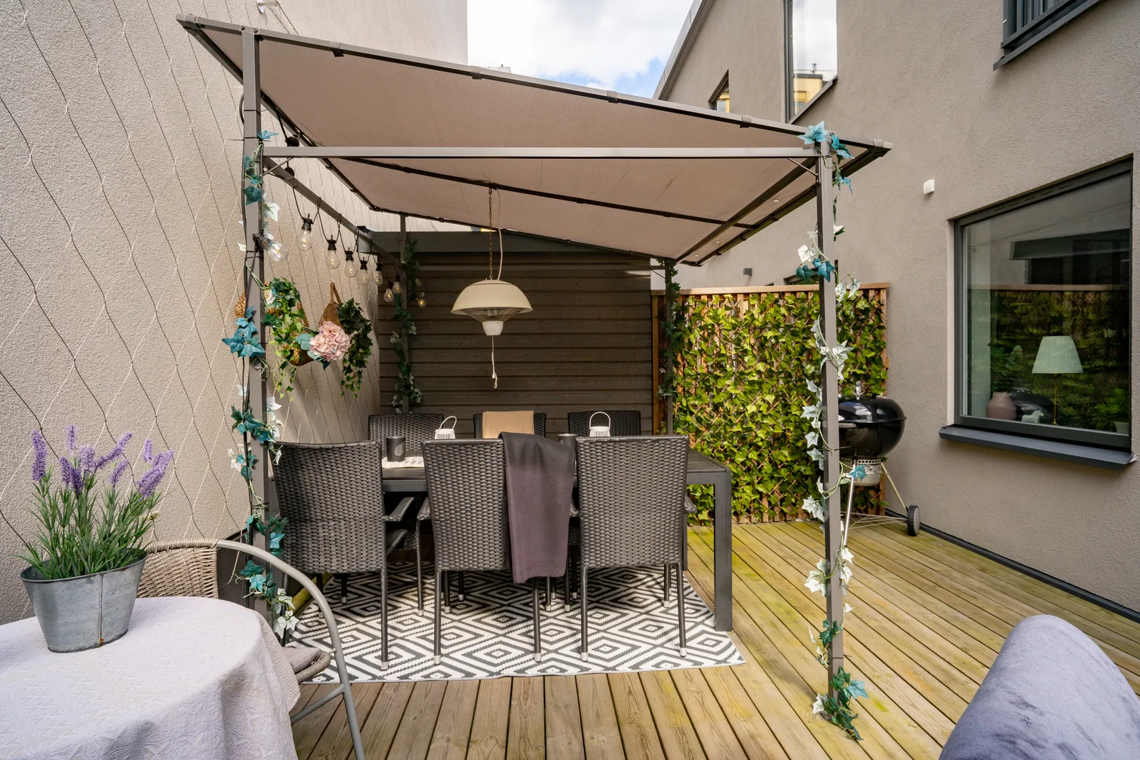 Radhus, Simborgarvägen 1E, Centralt, Österåker
