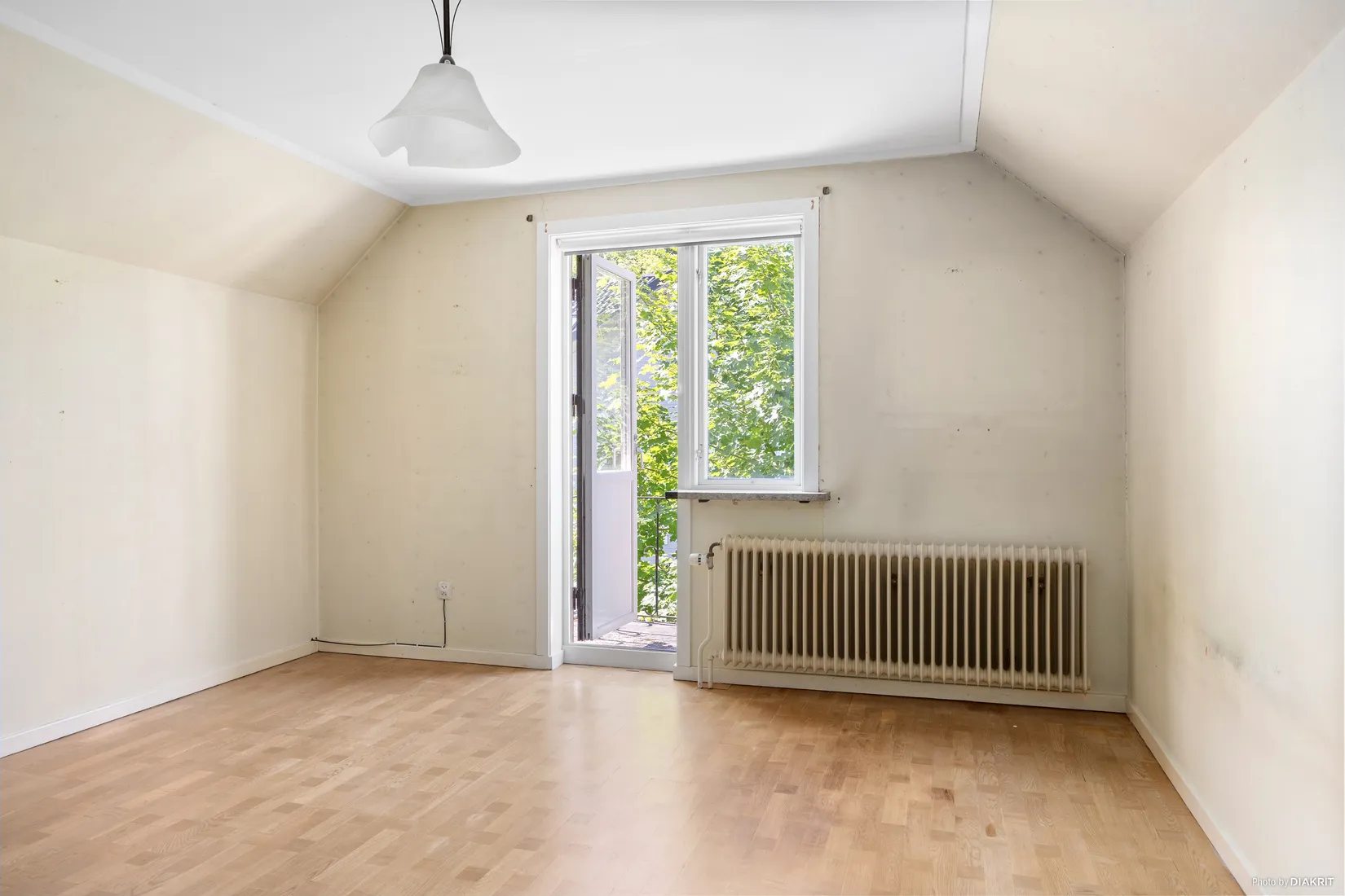 Villa, Eugeniagatan 11, Visby Länna, Gotland