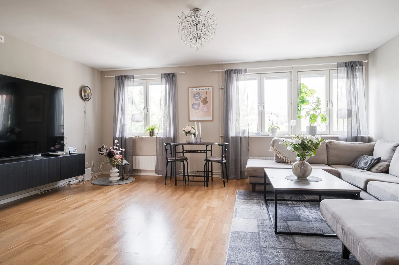 Bostadsrätt, Fredensborgsgatan 1, Kinna, Mark