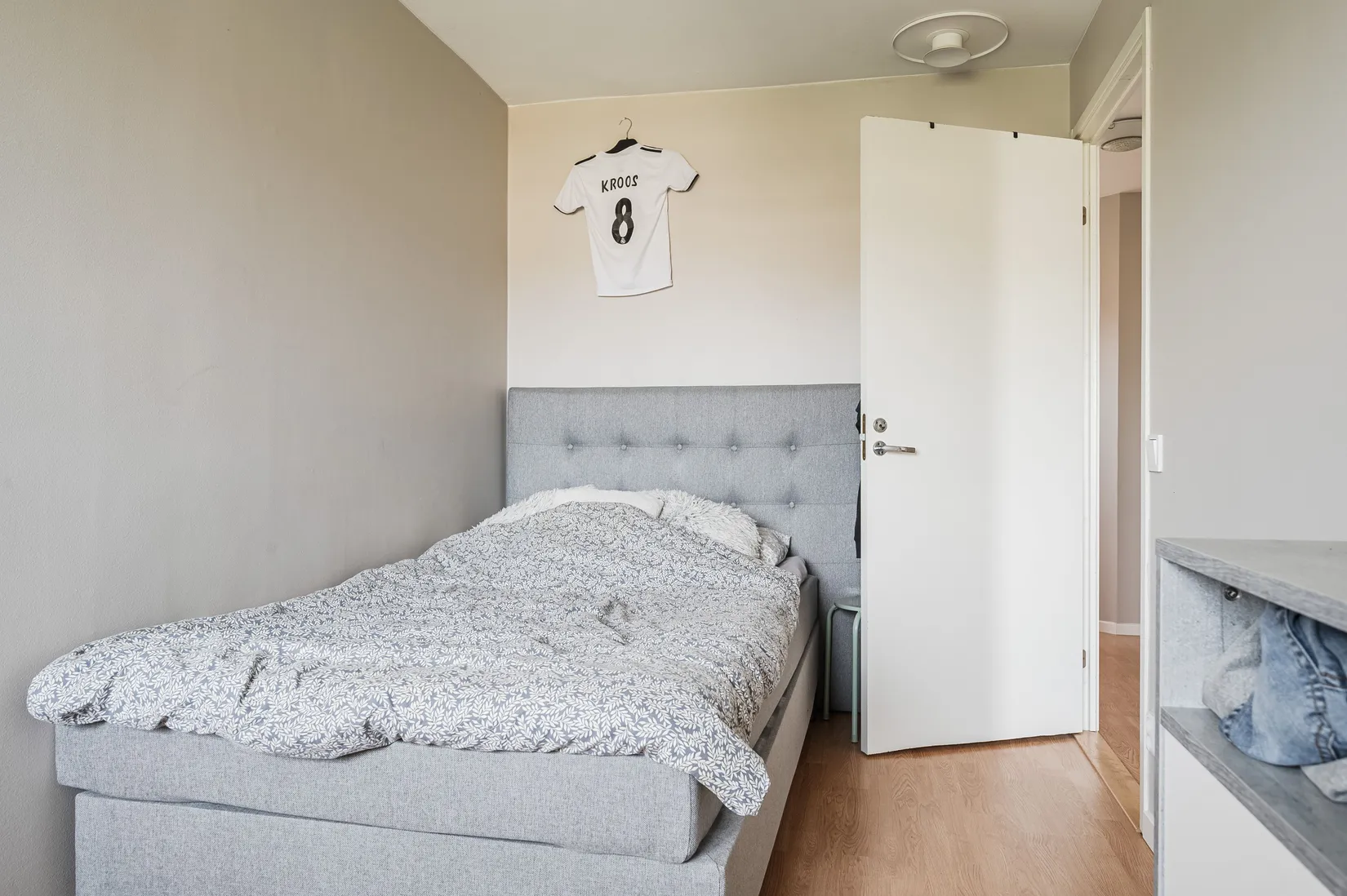 Bostadsrätt, Fredensborgsgatan 1, Kinna, Mark