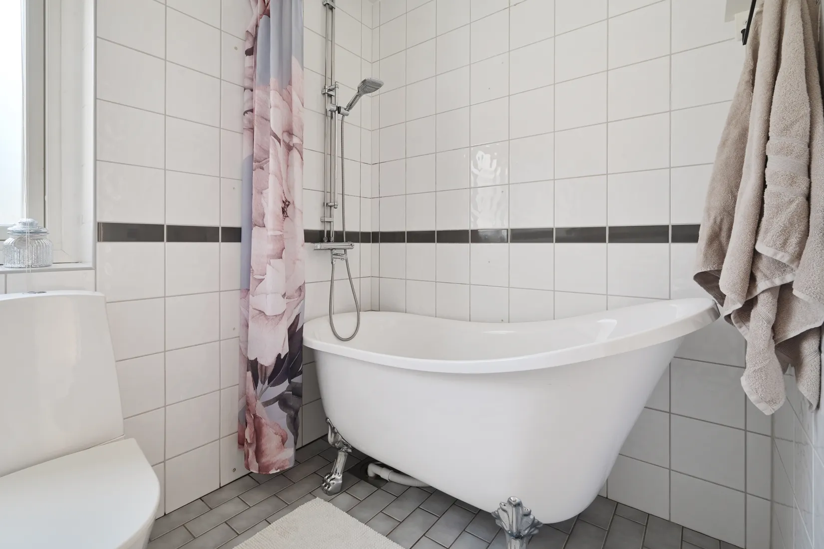 Radhus, Galoppgatan 81, Smedby, Upplands Väsby