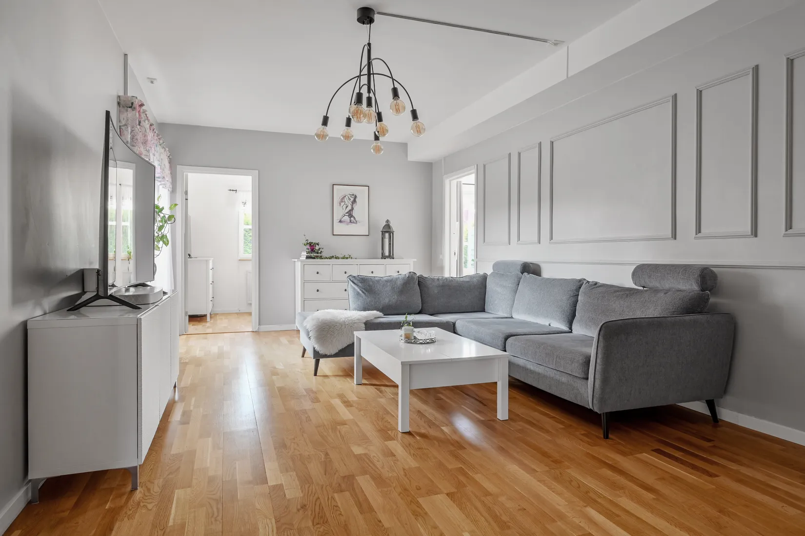 Radhus, Galoppgatan 81, Smedby, Upplands Väsby
