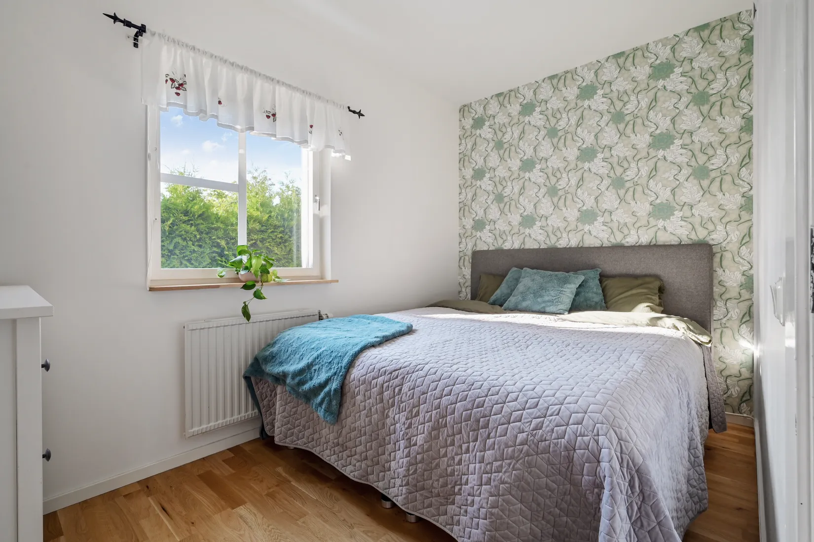 Radhus, Galoppgatan 81, Smedby, Upplands Väsby