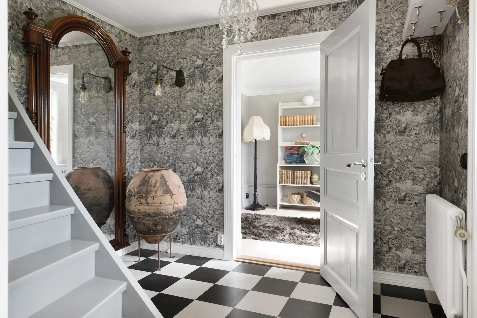Villa, Vara Tråvadsgården 1, Vara