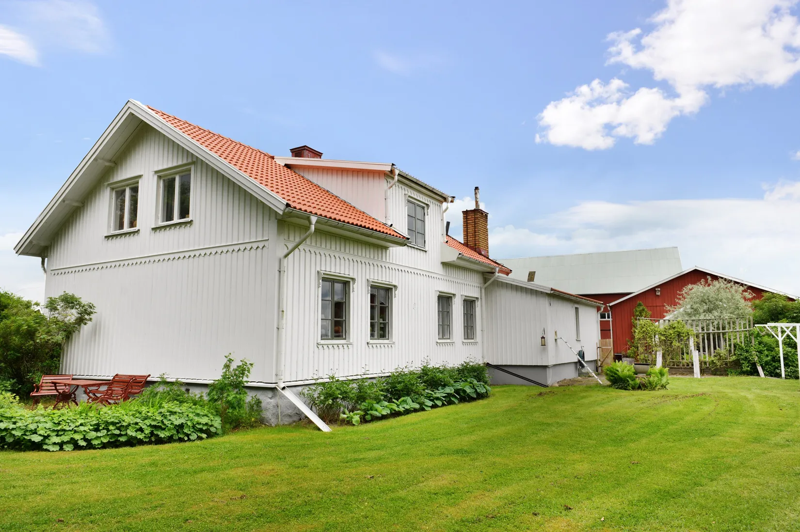 Villa, Vara Tråvadsgården 1, Vara