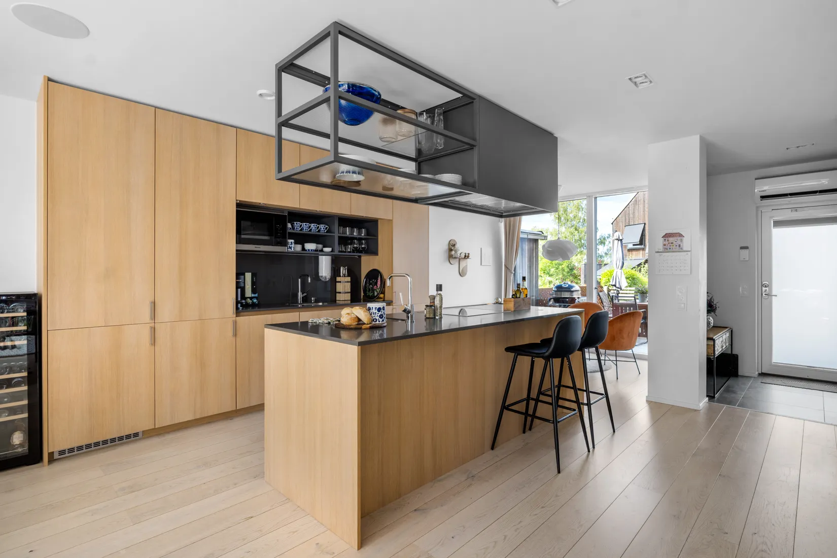 Radhus, Teodolitvägen 19, Högmora, Huddinge