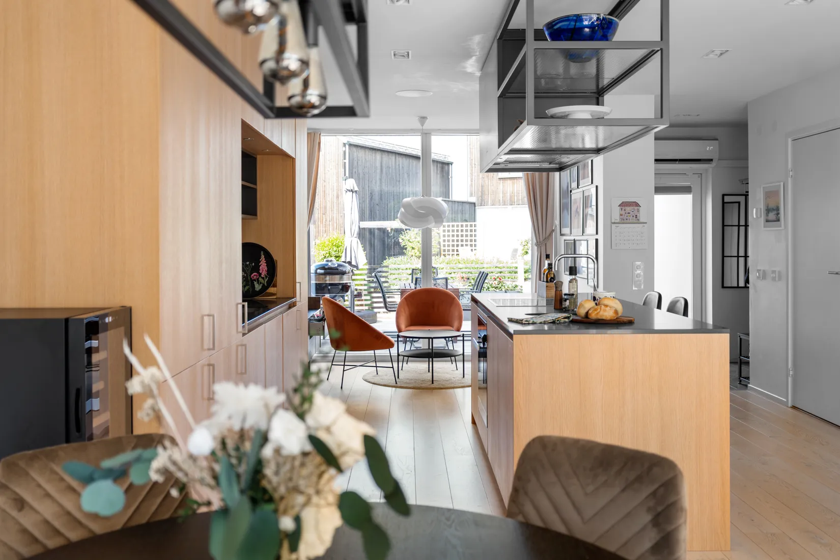 Radhus, Teodolitvägen 19, Högmora, Huddinge