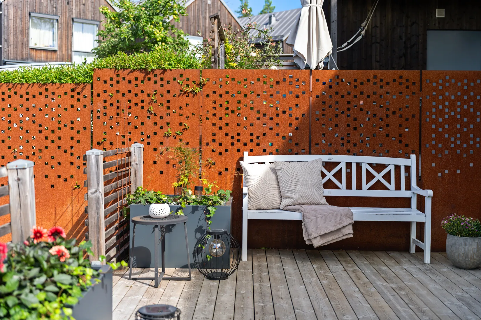 Radhus, Teodolitvägen 19, Högmora, Huddinge