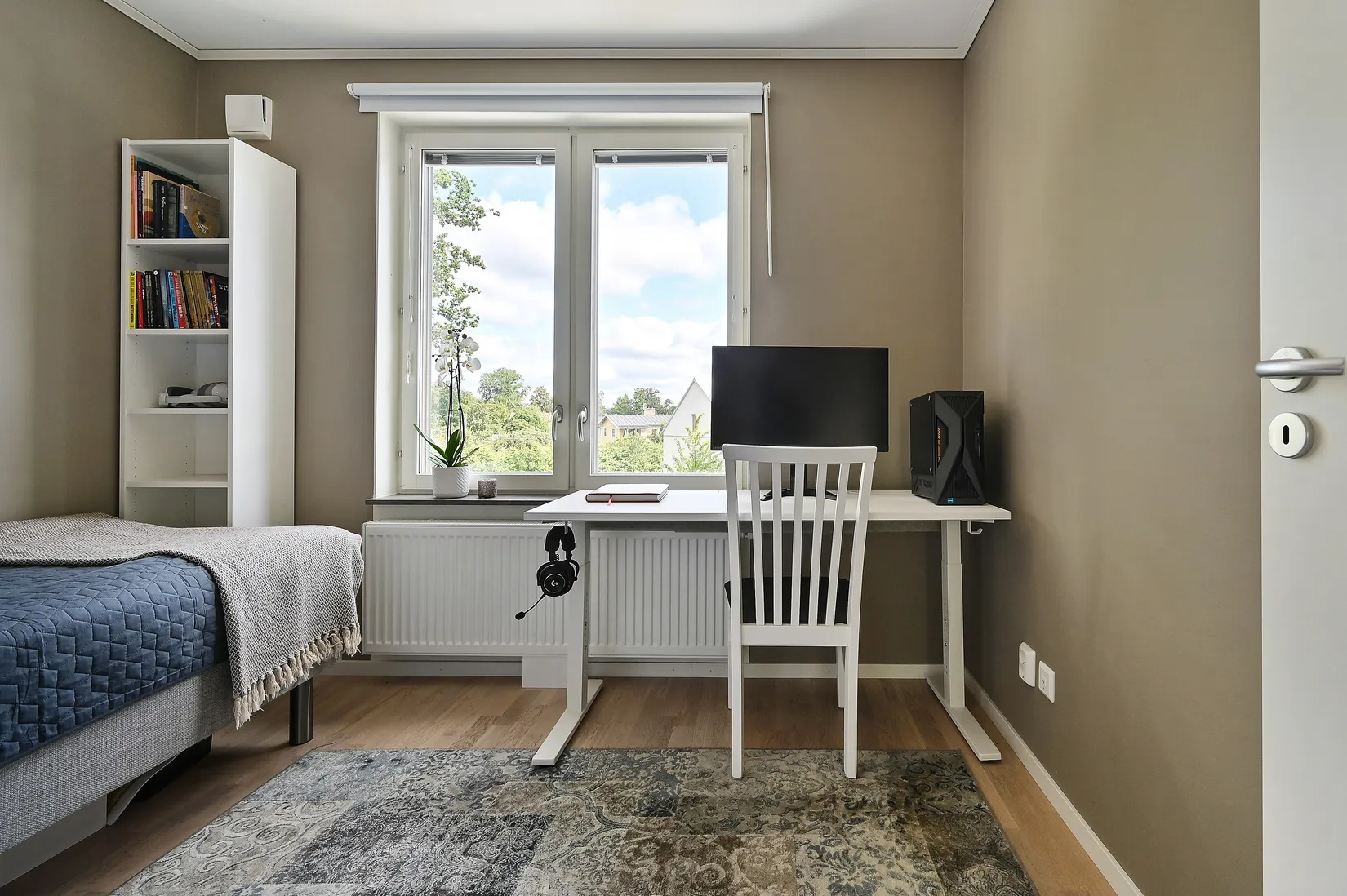 Radhus, Nyskogavägen 4, Farsta Stortorp, Stockholm