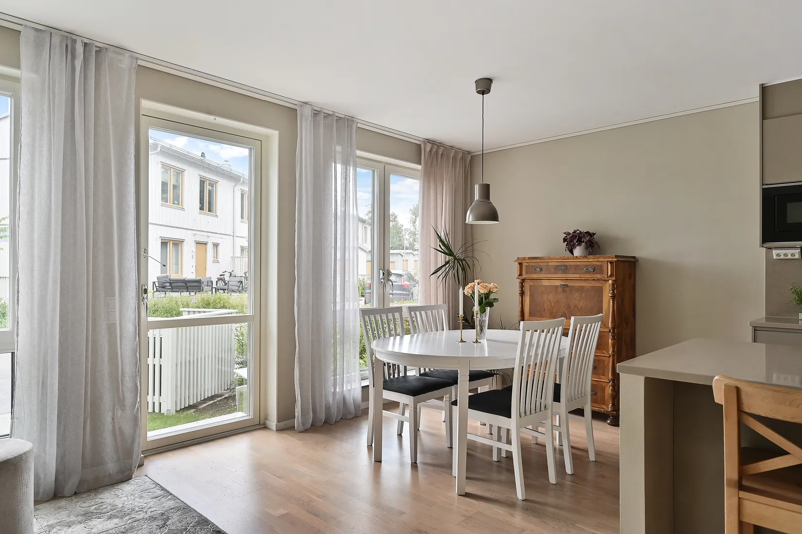 Radhus, Nyskogavägen 4, Farsta Stortorp, Stockholm