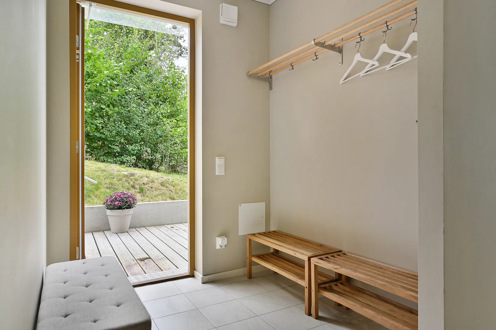 Radhus, Nyskogavägen 4, Farsta Stortorp, Stockholm
