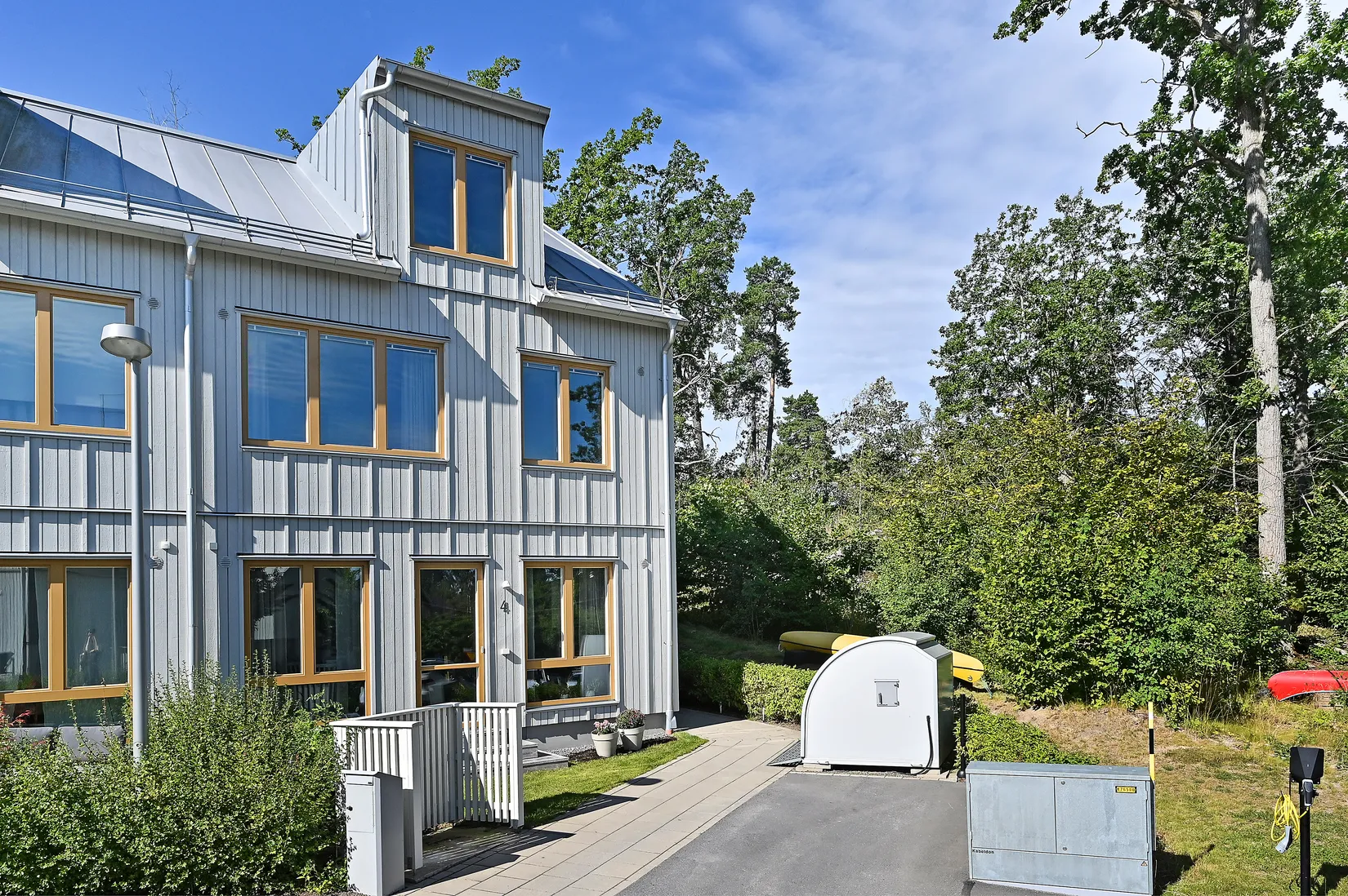 Radhus, Nyskogavägen 4, Stortorp, Stockholm