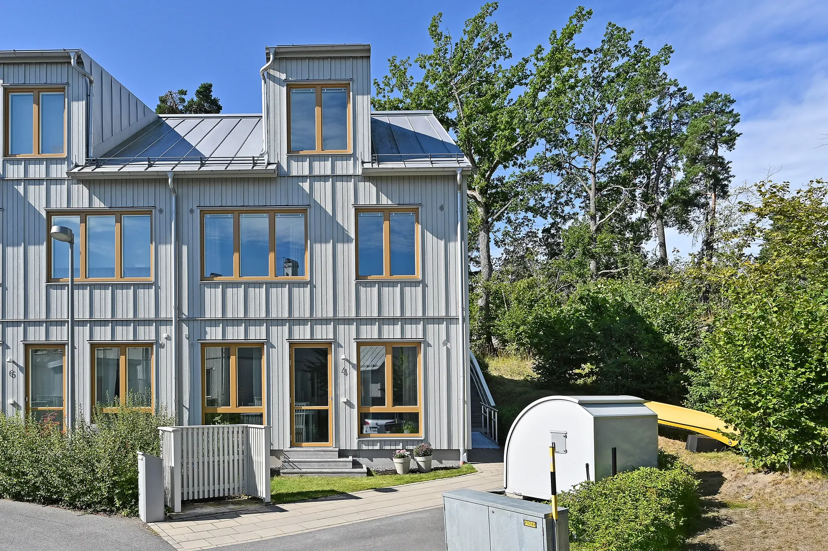 Radhus, Nyskogavägen 4, Stortorp, Stockholm