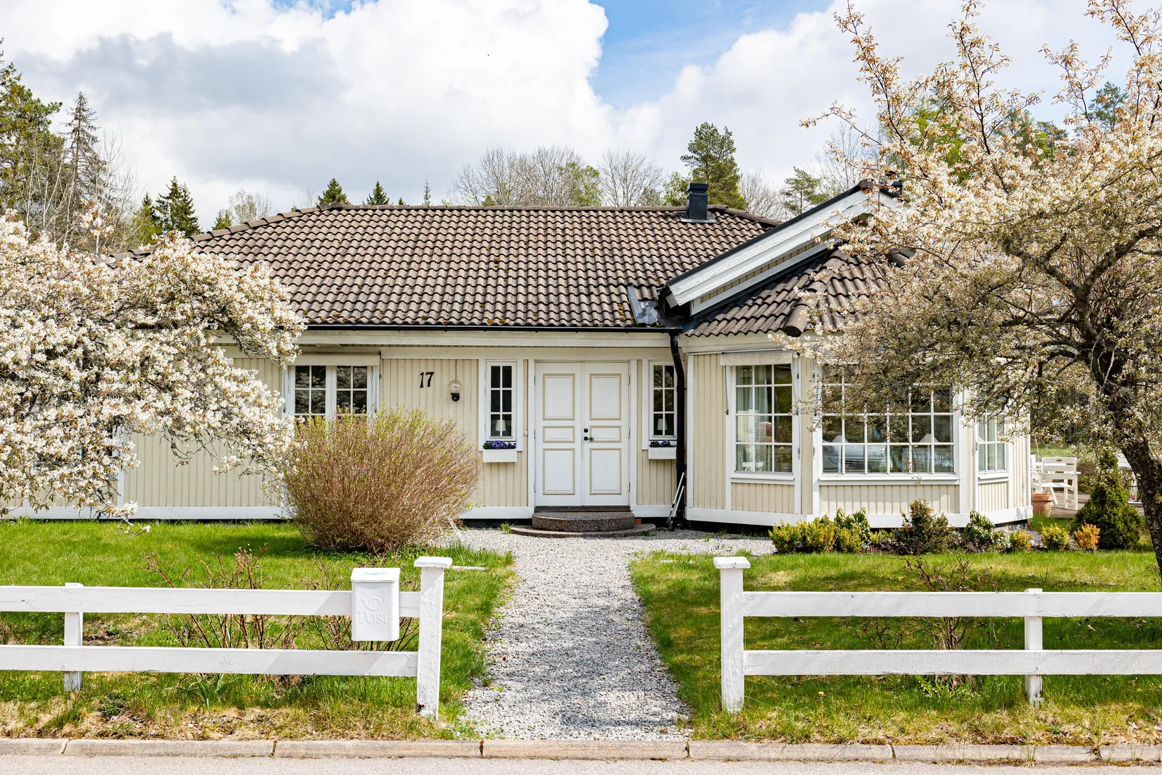 Villa, Solbrudsvägen 17, Norra Gryta, Västerås