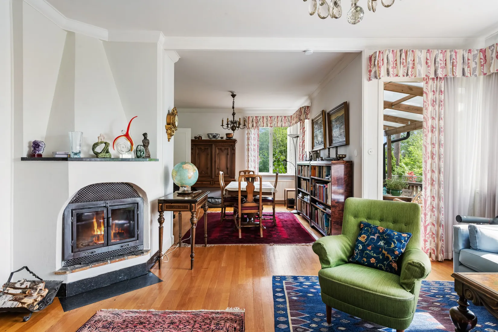 Villa, Slottsvägen 88, Näsbypark Sjösidan, Täby