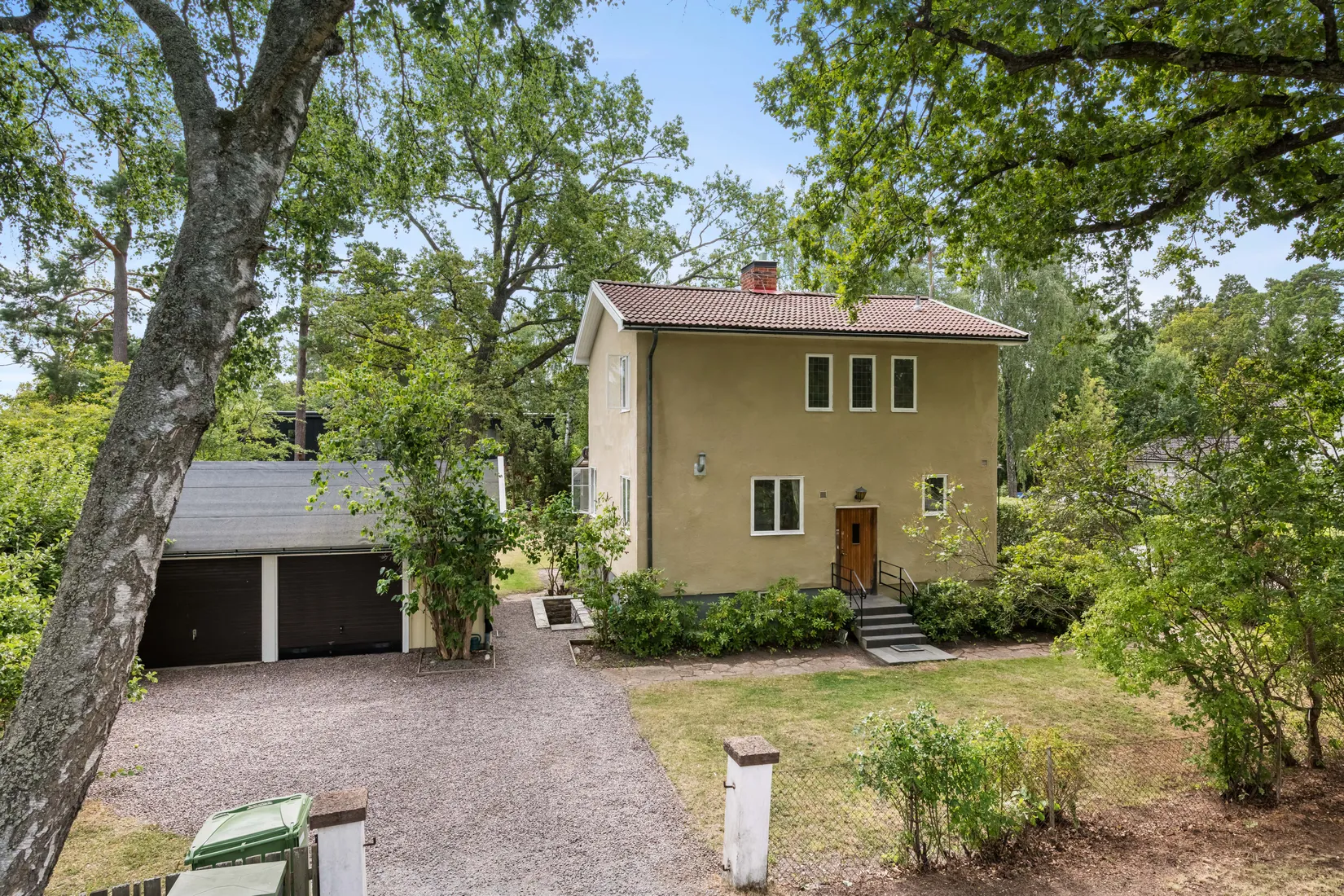 Villa, Slottsvägen 88, Näsbypark Sjösidan, Täby