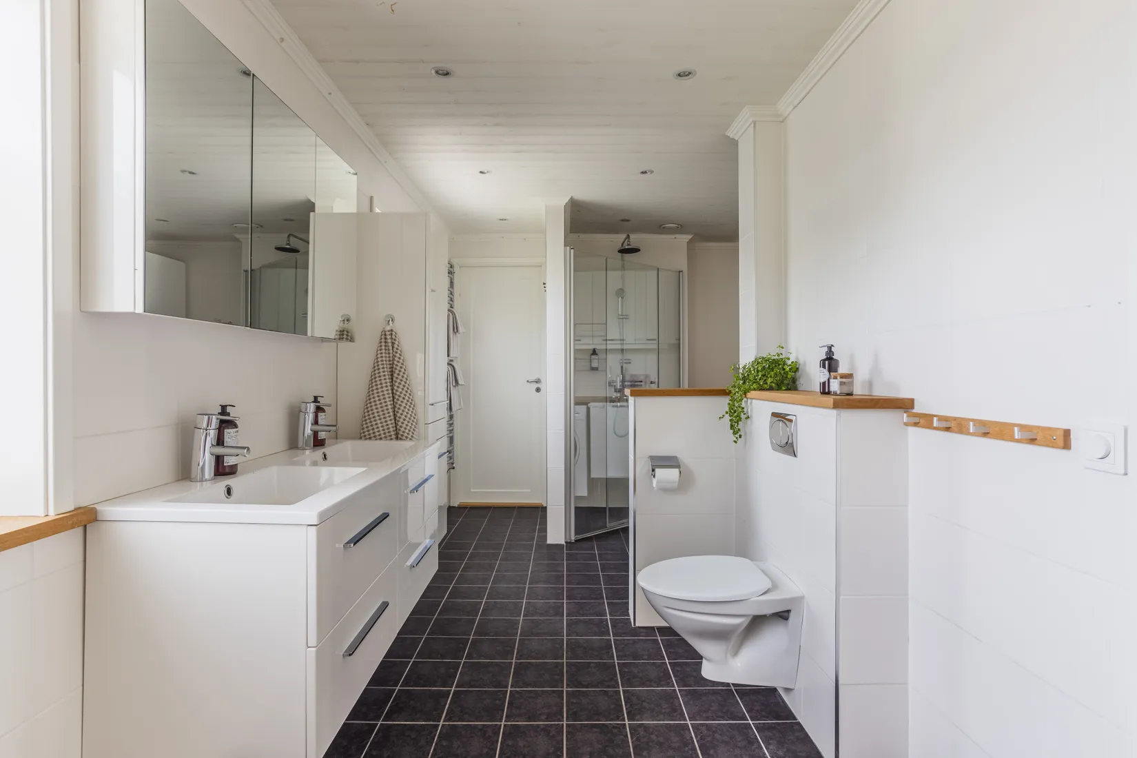 Radhus, Sleipnervägen 7, Österskär, Österåker