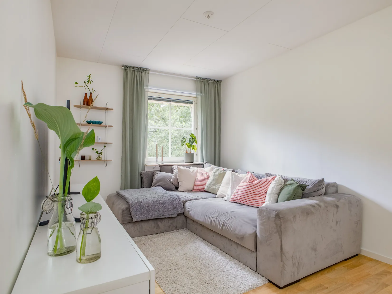 Radhus, Natt och Dags allé 39, Haga, Enköping
