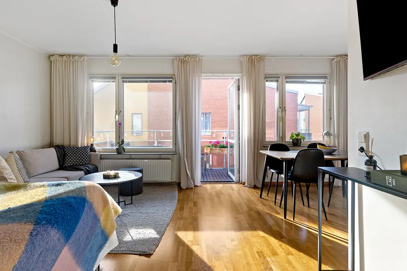 Bostadsrätt, Råckstavägen 27, Vån 5 (1352/1302), Vällingby Parkstad / Råcksta, Stockholm