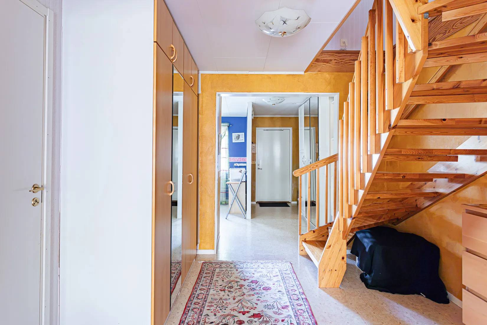 Radhus, Näckrosvägen 7, Norra Gryta, Västerås
