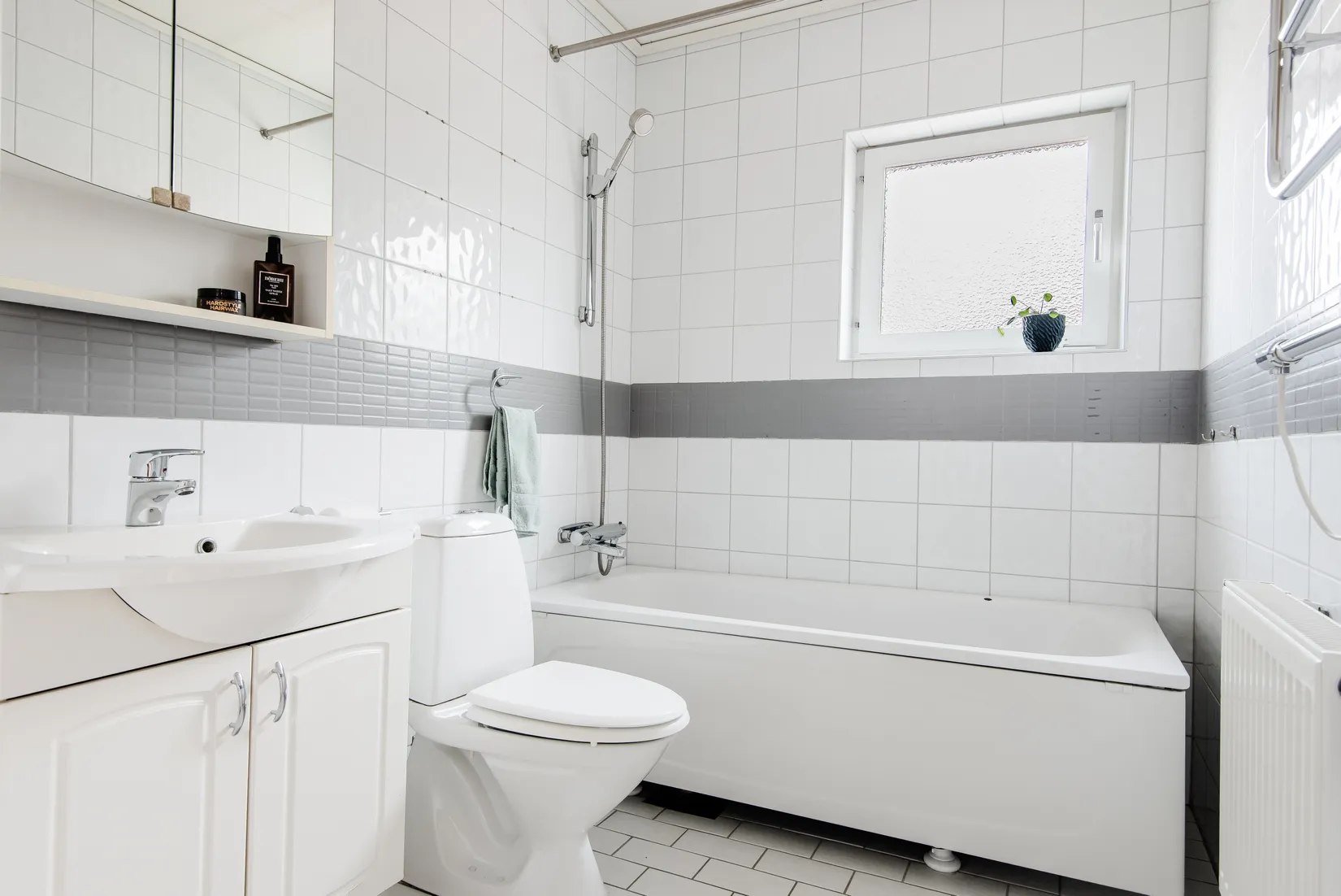 Villa, Husbystigen 13, Hagbyhöjden, Österåker