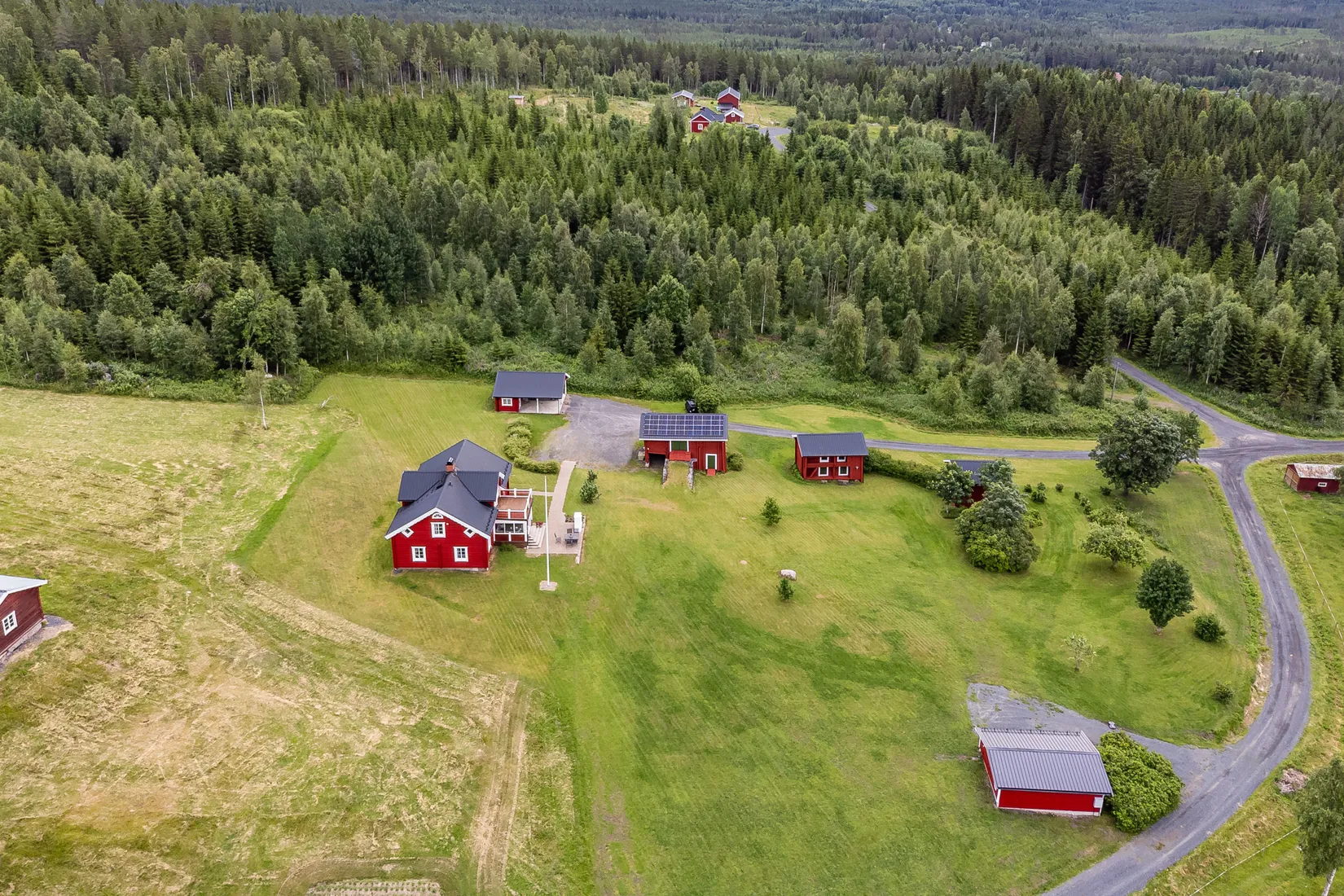 Gård/Skog, Djäknelidens väg 1, Finnskogen, Torsby
