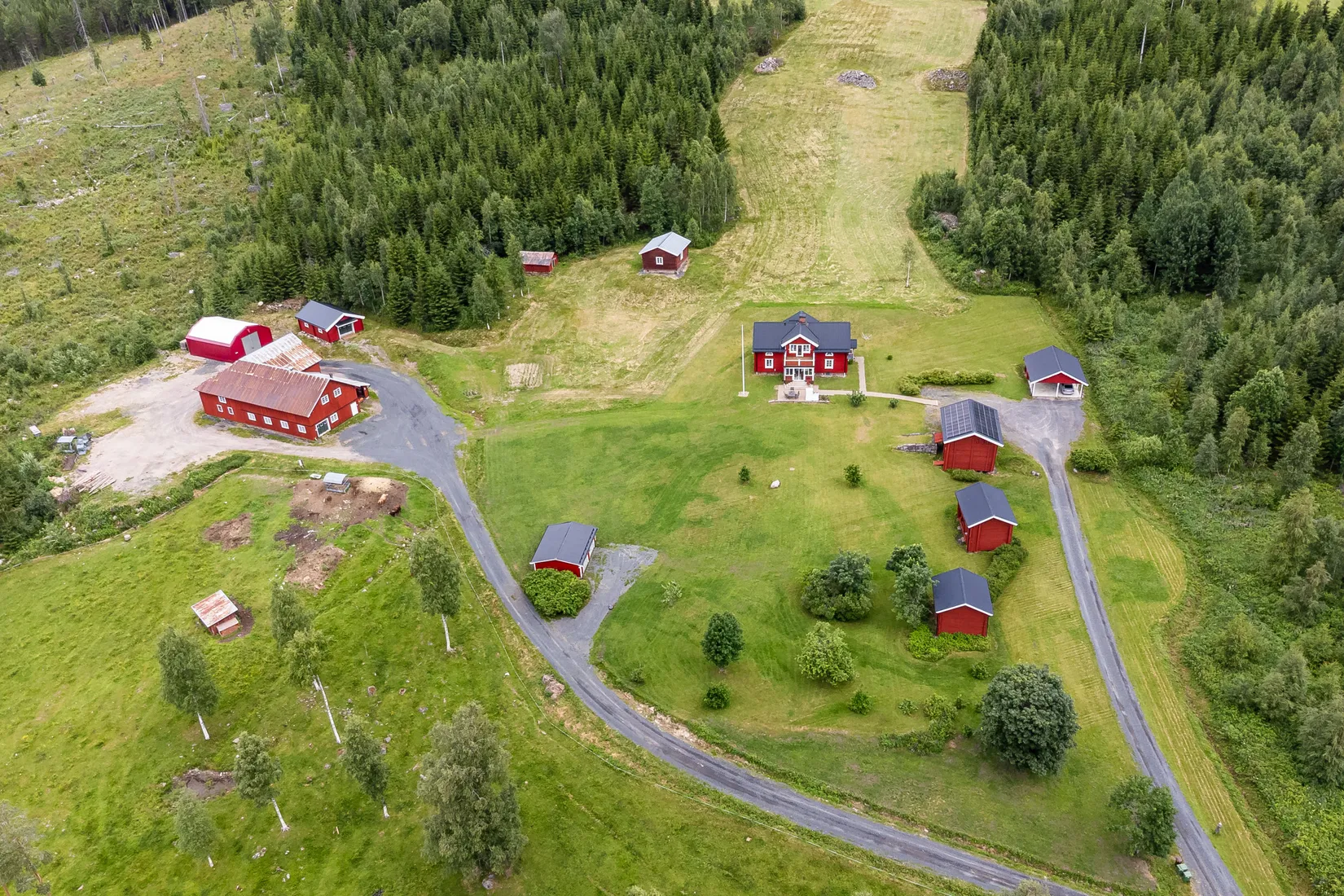 Gård/Skog, Djäknelidens väg 1, Finnskogen, Torsby