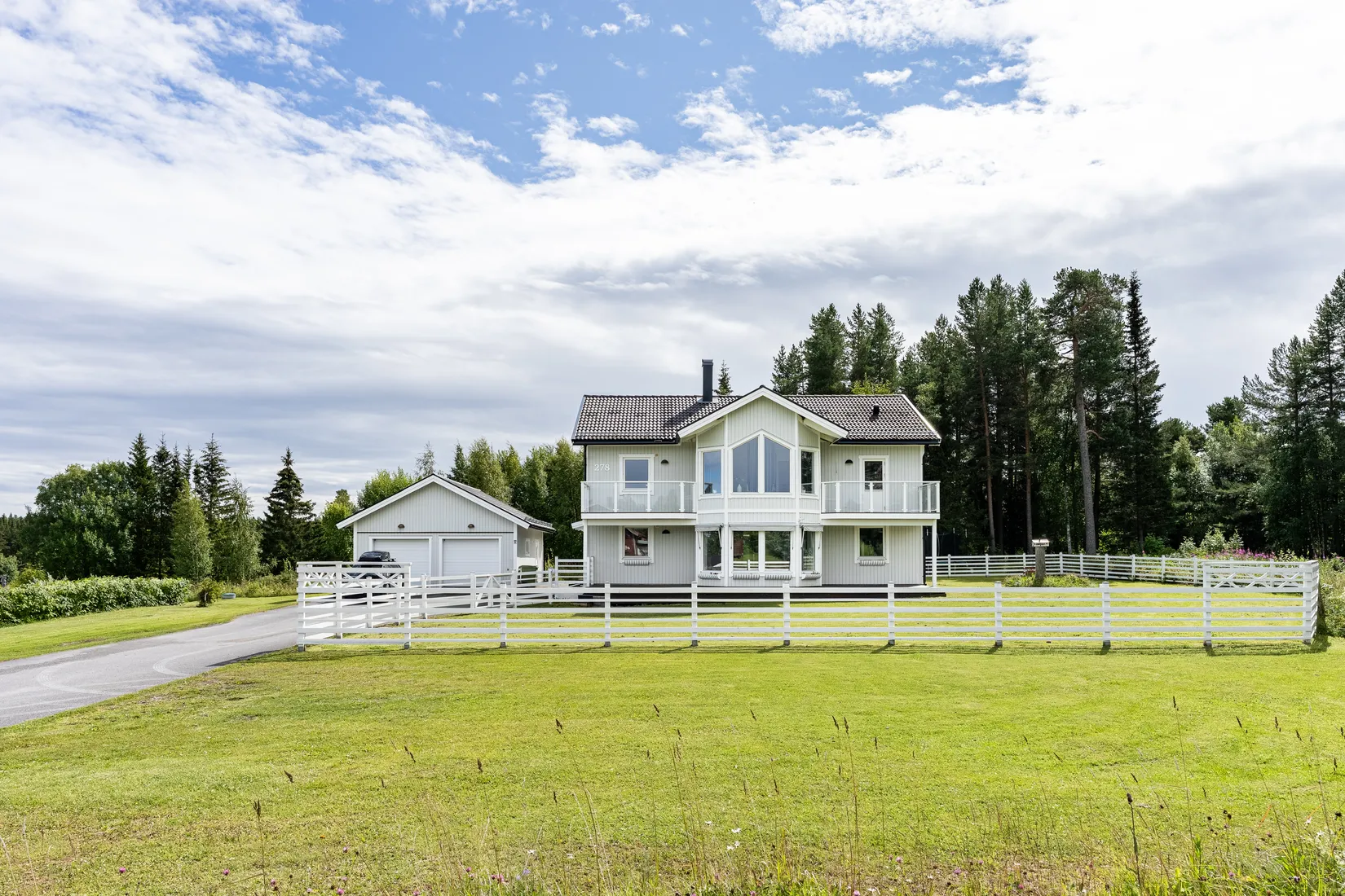 Villa, Genvalla 278, Annersia, Östersund