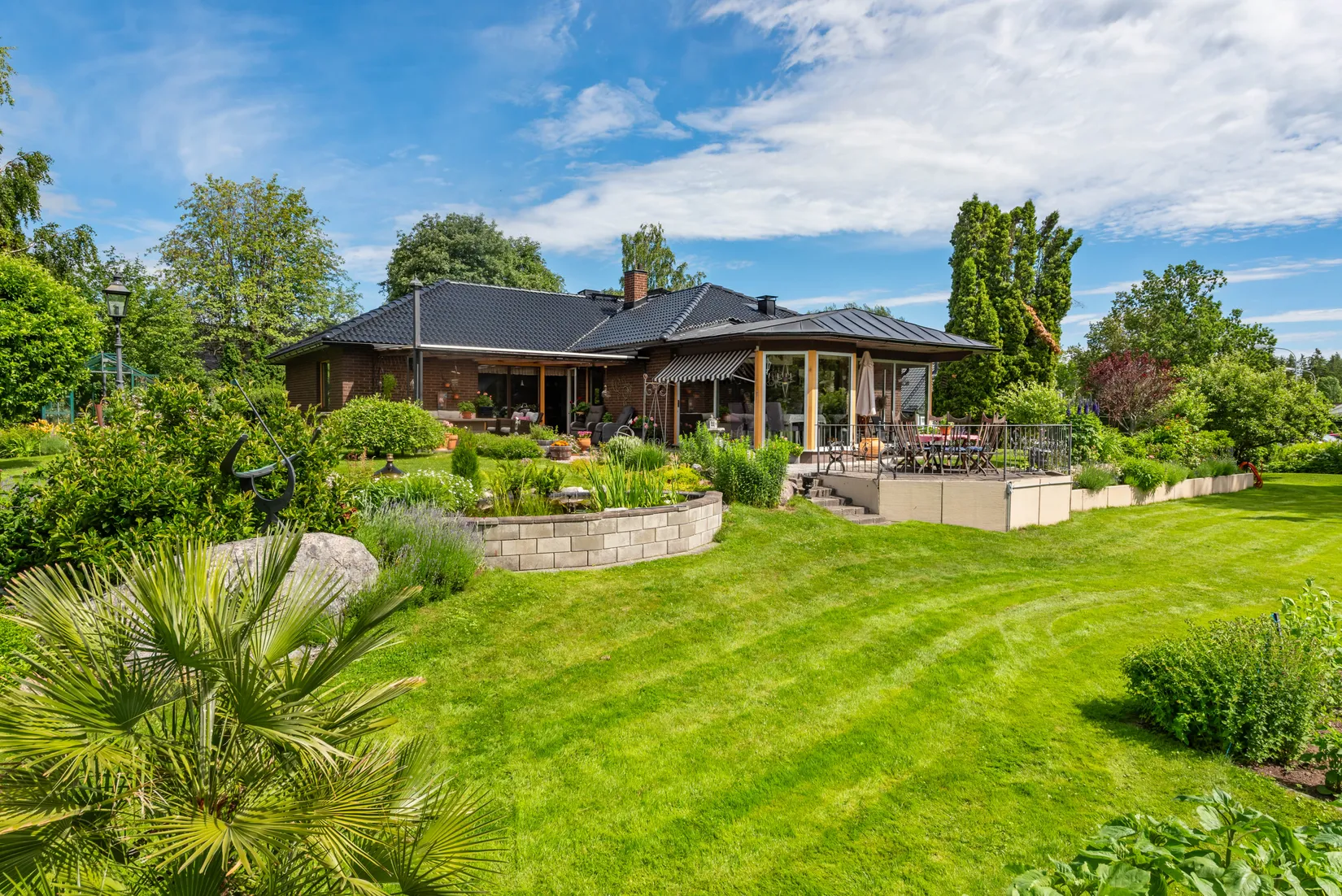 Villa, Backvägen 15, Edsbro, Norrtälje